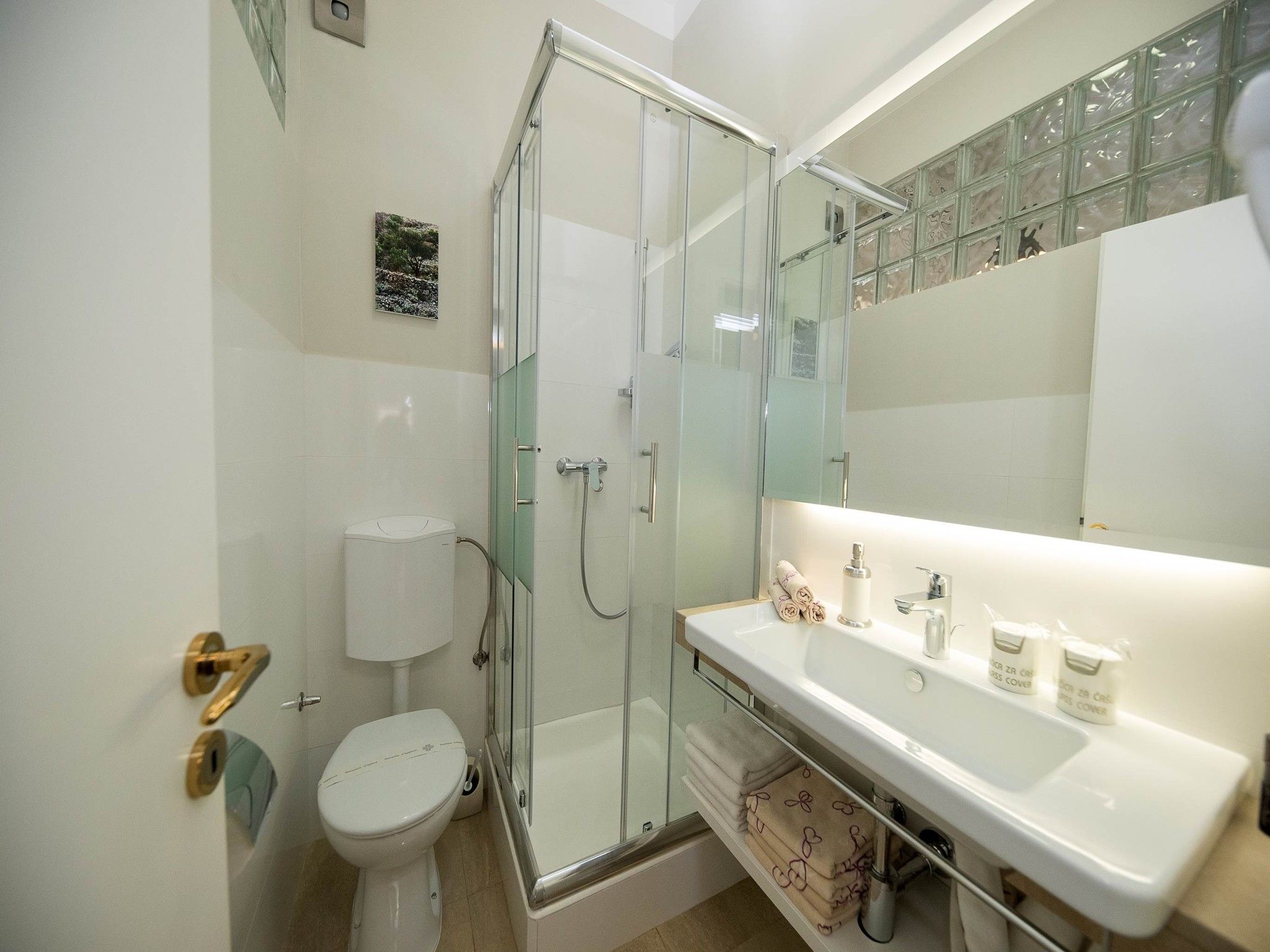 Apartments LATINO 62687-A2