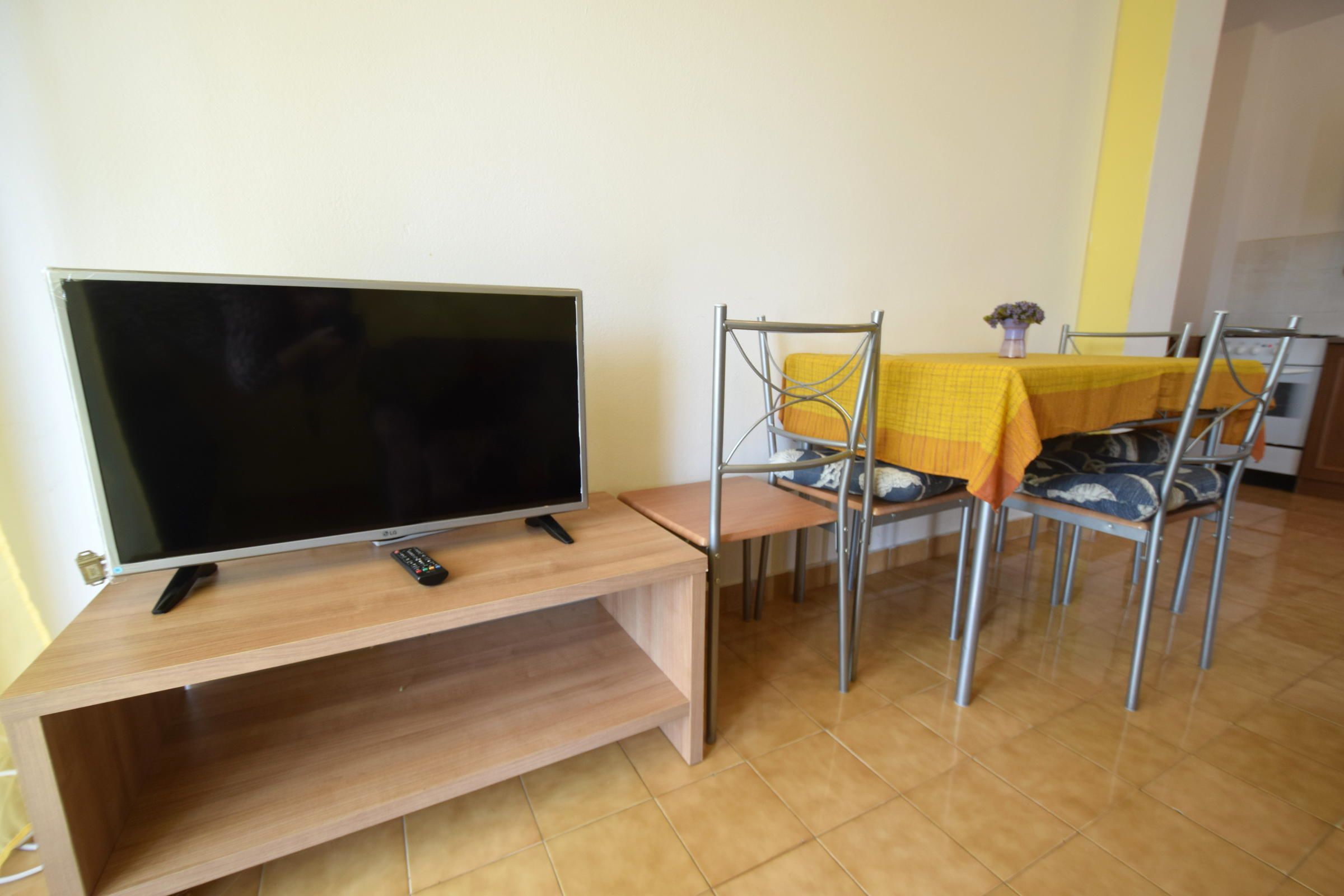 Apartments Matea 62021-A2