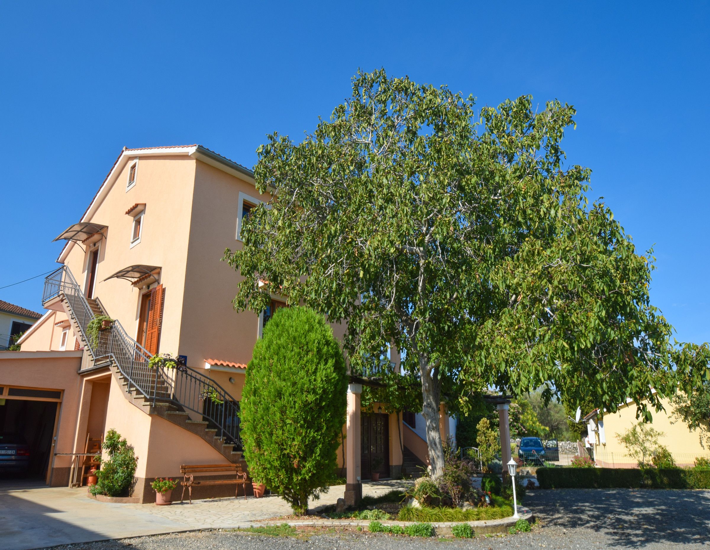 Apartments Anton D. 94072-A1