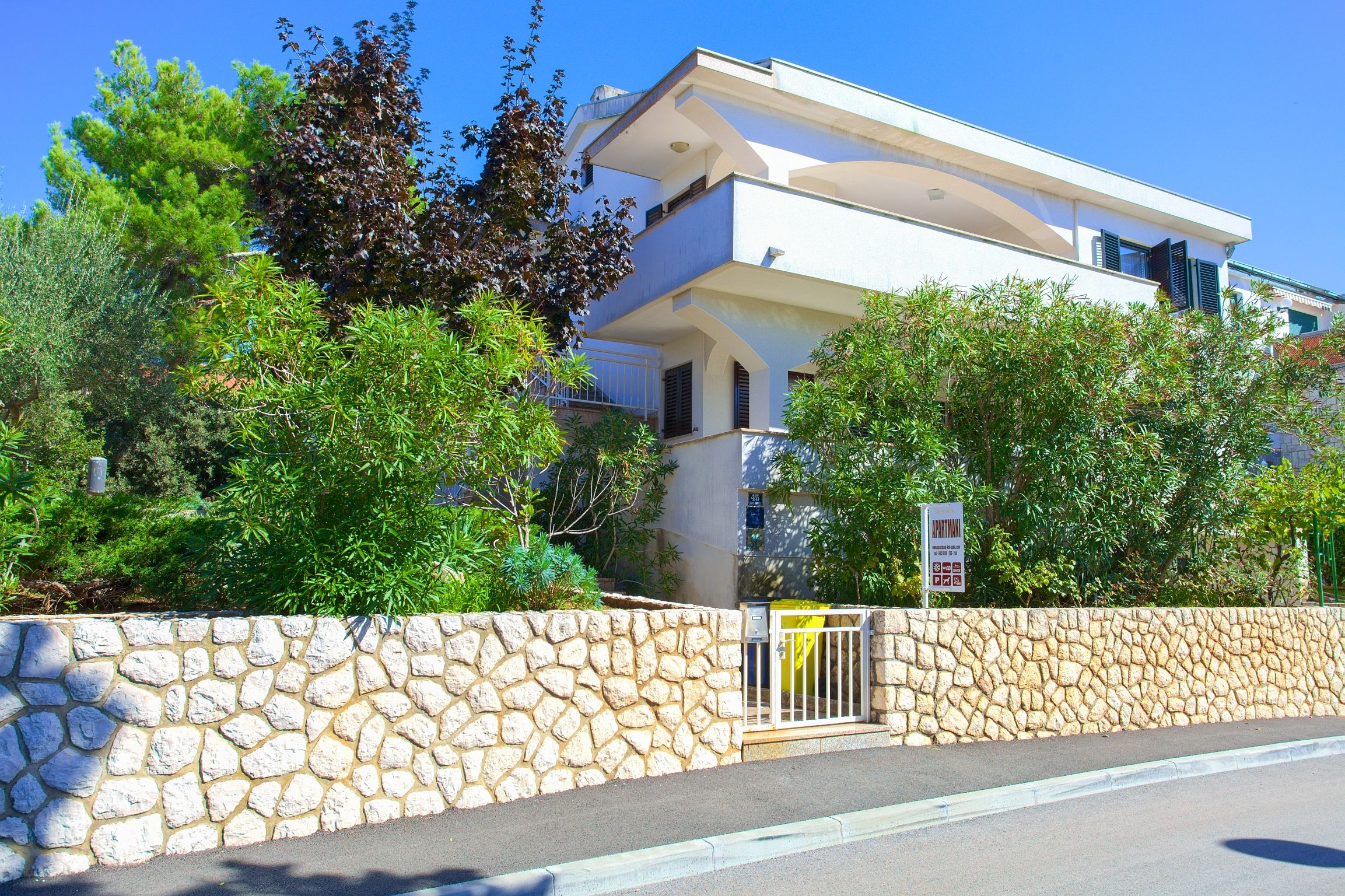 Apartments Vlatko 94098-A2