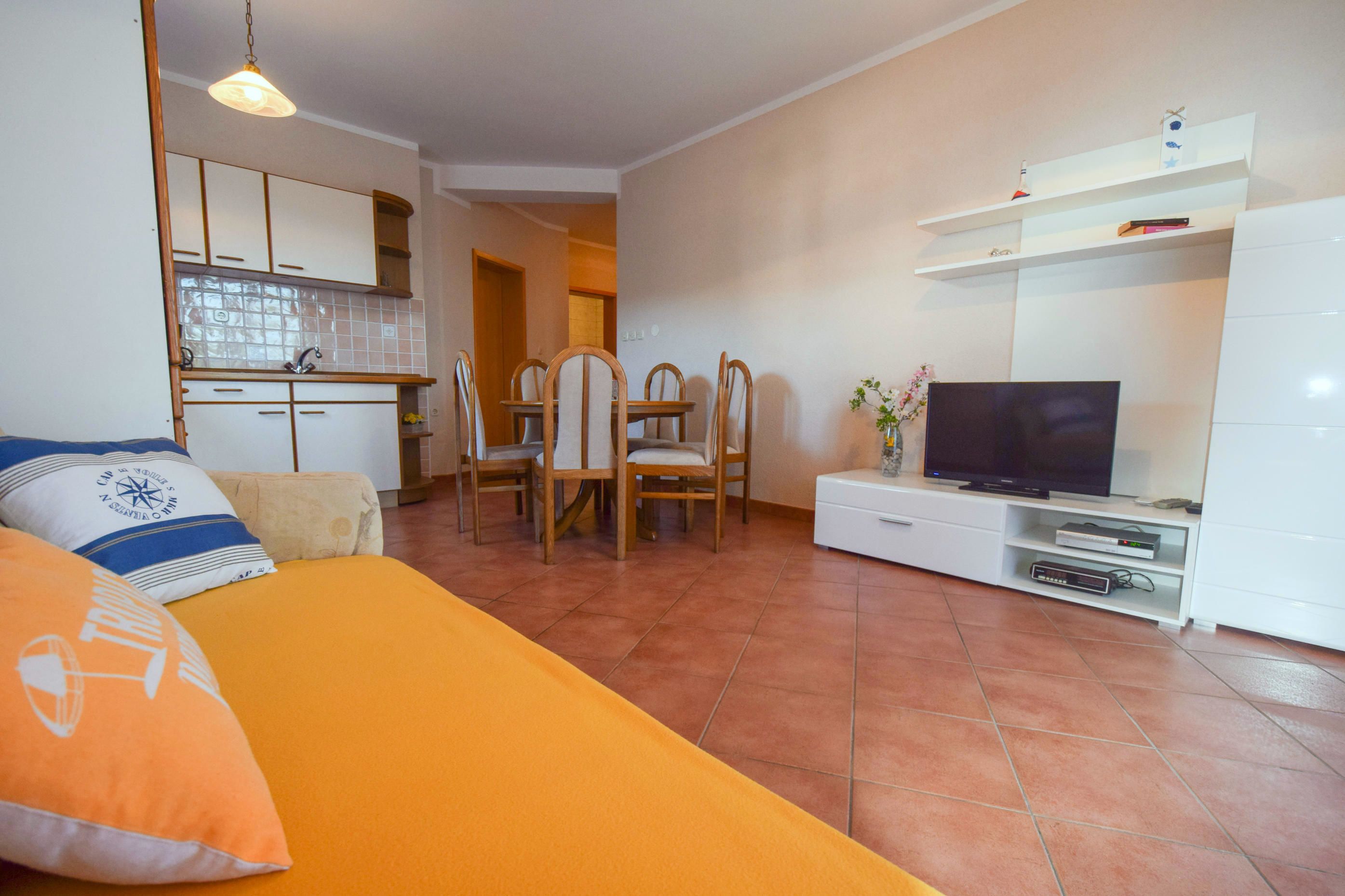 Apartments Matic 62103-A1
