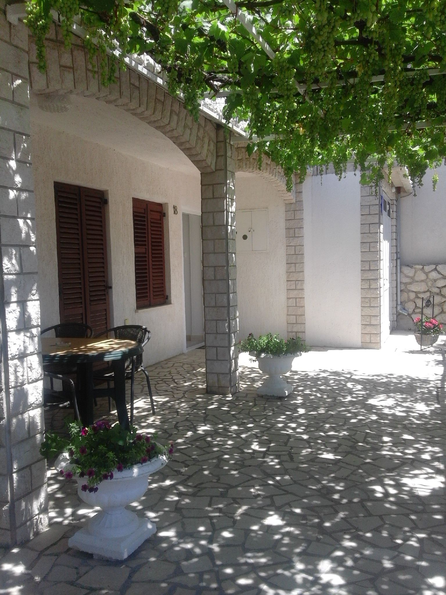 Apartments Grozdana 60181-A1