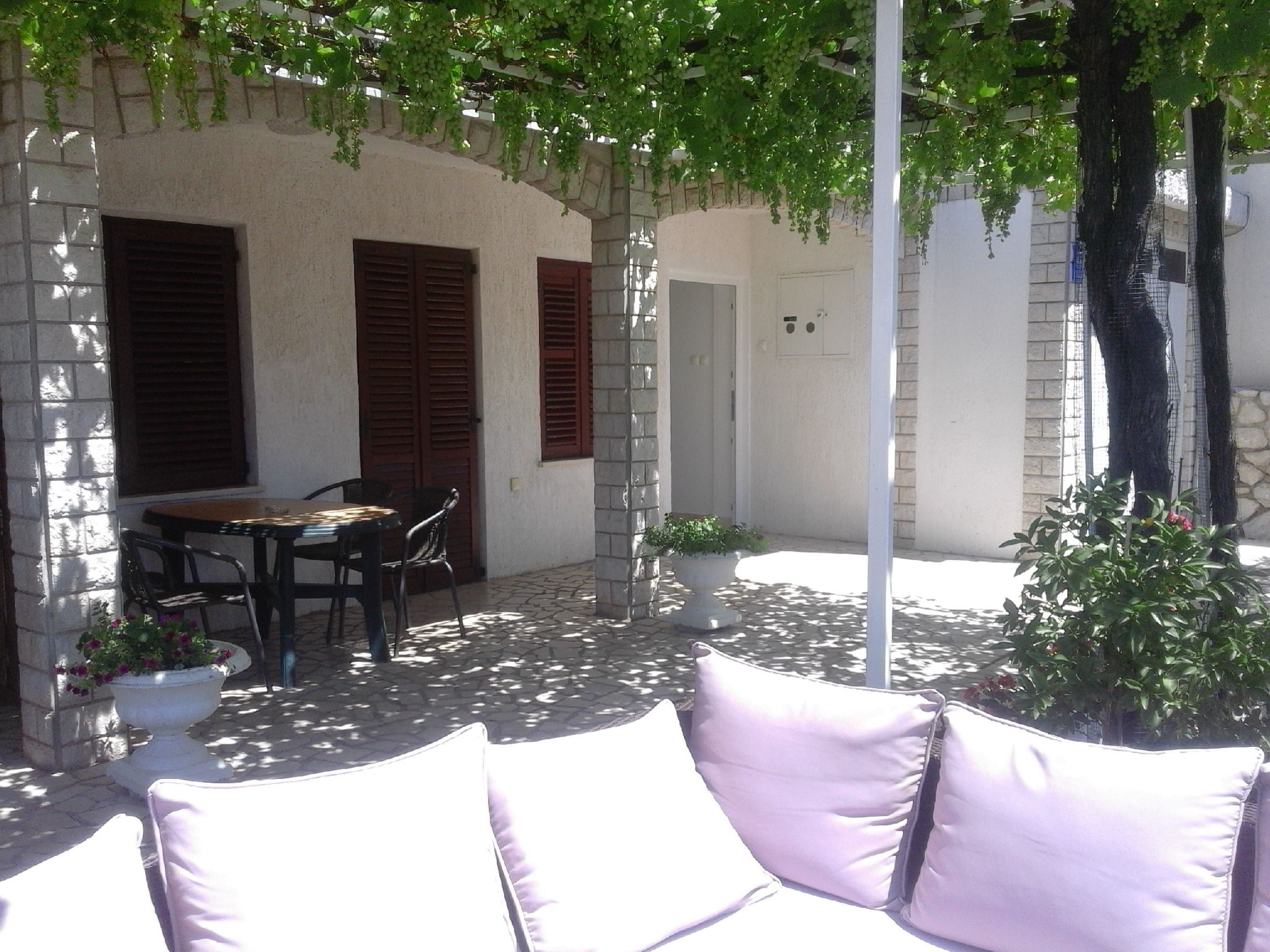 Apartments Grozdana 60181-A2