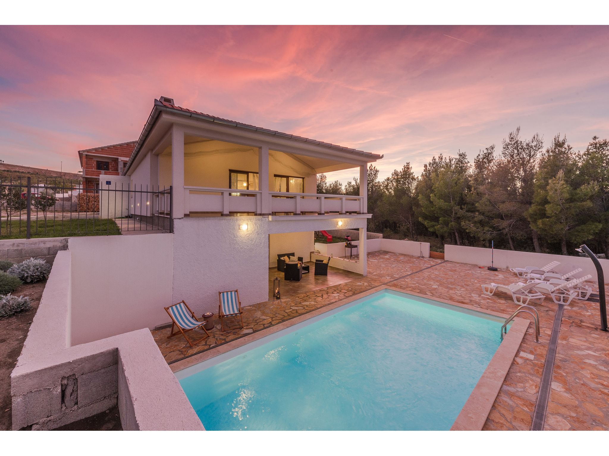 Villa More with pool and garden V5751-K1