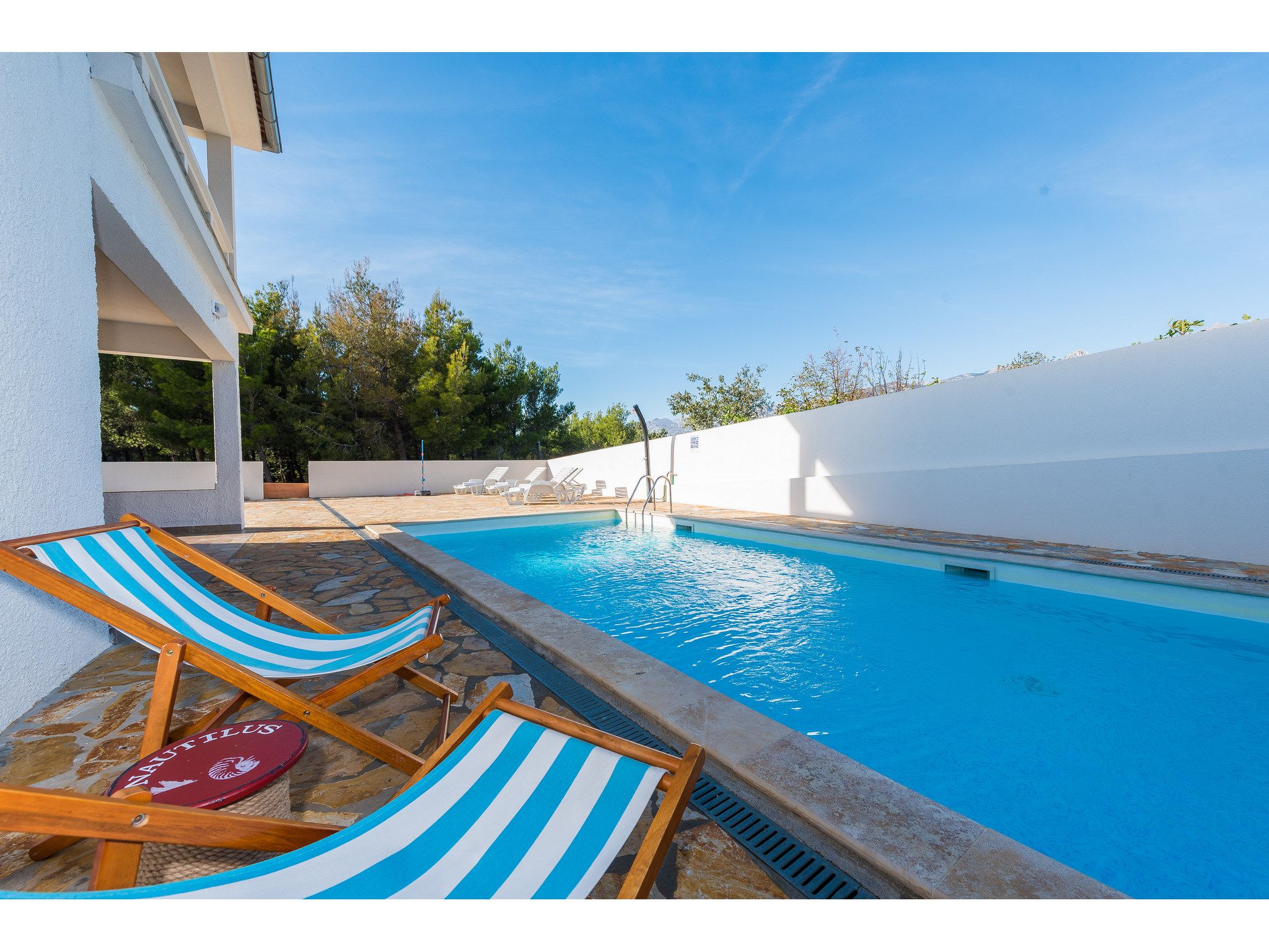 Villa More with pool and garden V5751-K1