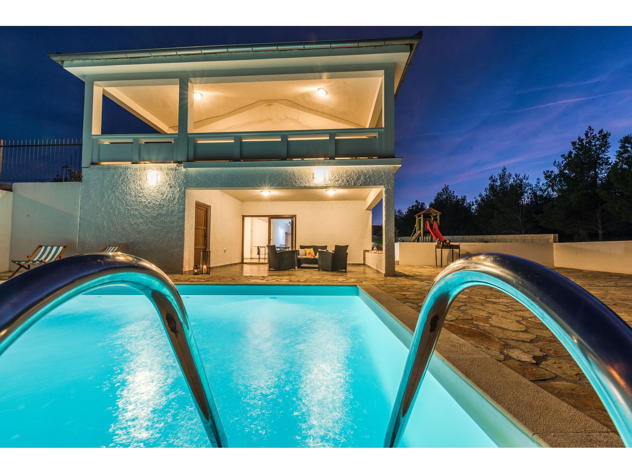 Villa More with pool and garden V5751-K1