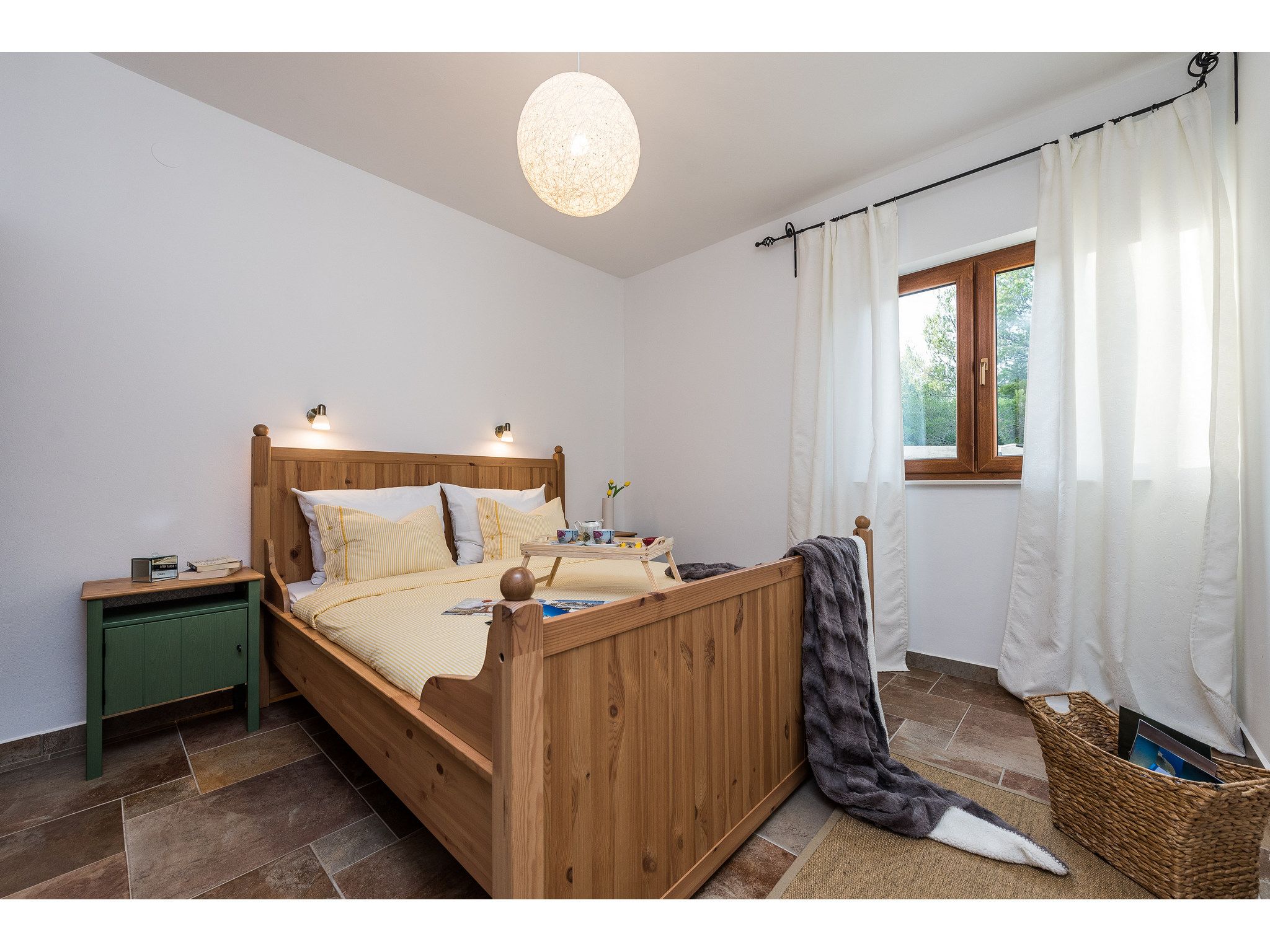 Villa More with pool and garden V5751-K1