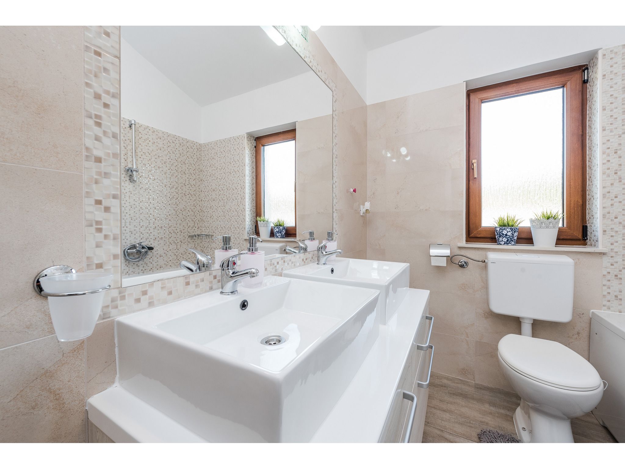 Villa More with pool and garden V5751-K1