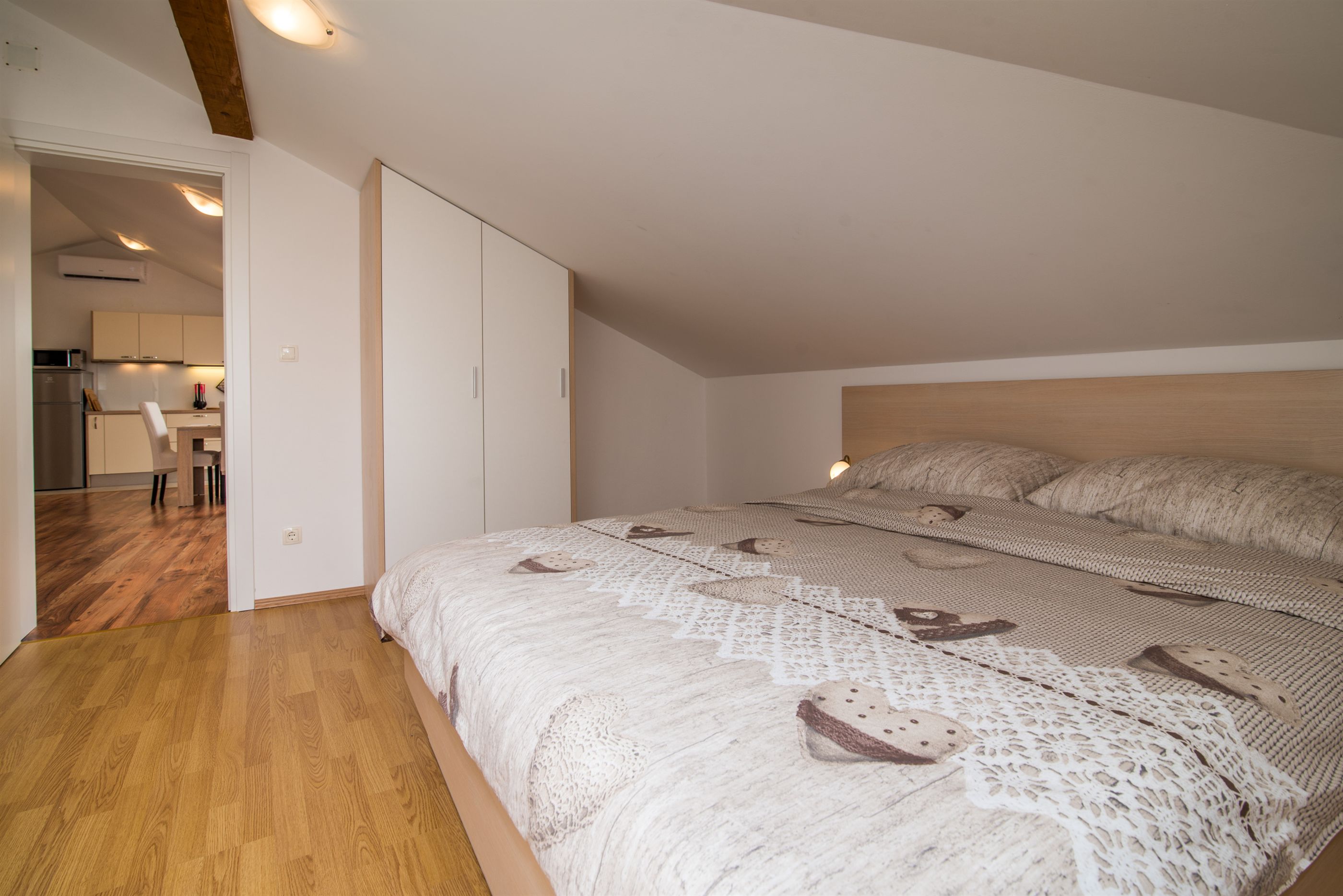 Apartment MARINKO 15129-A1