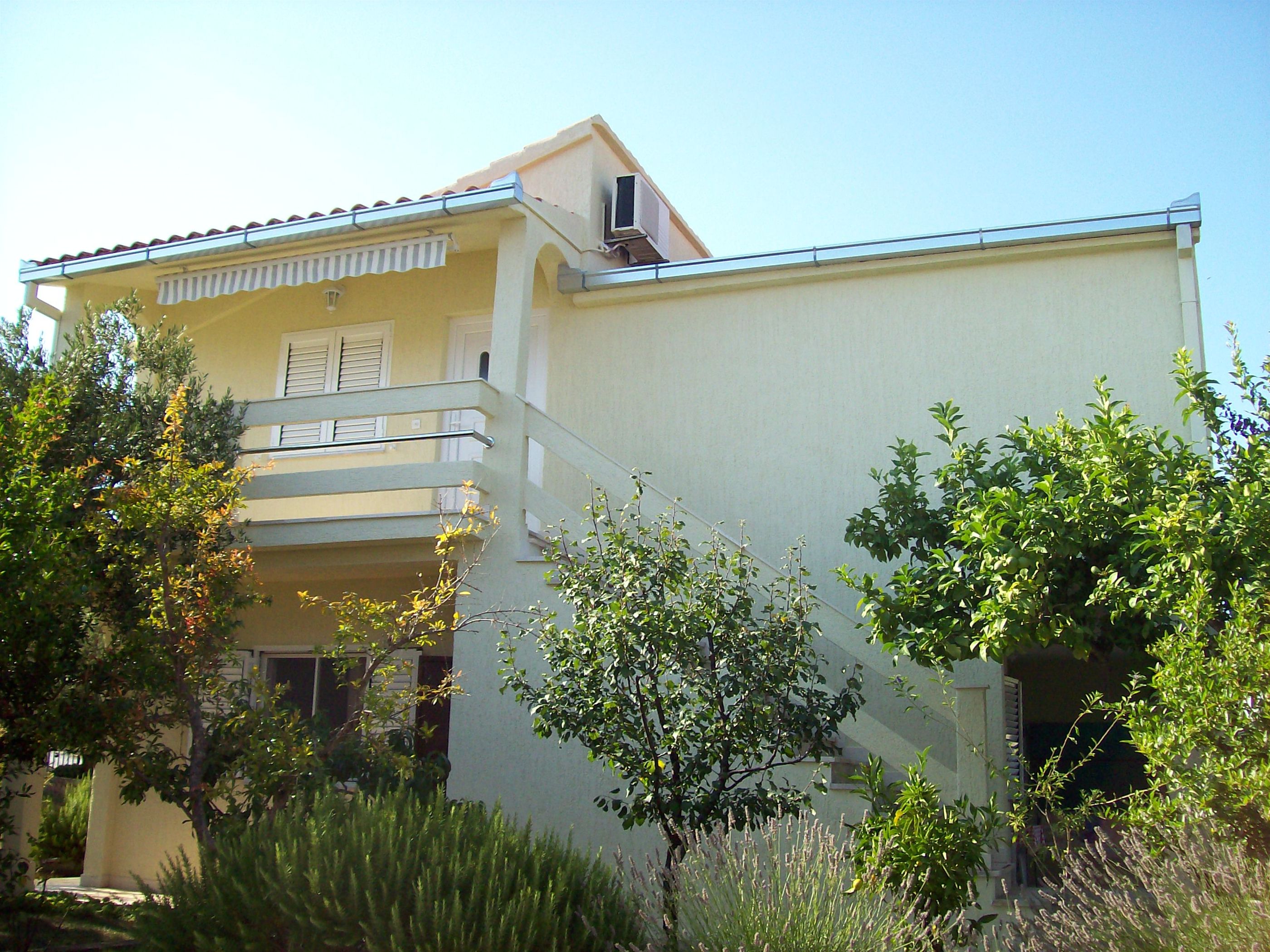 Apartments Barač 41611-A2