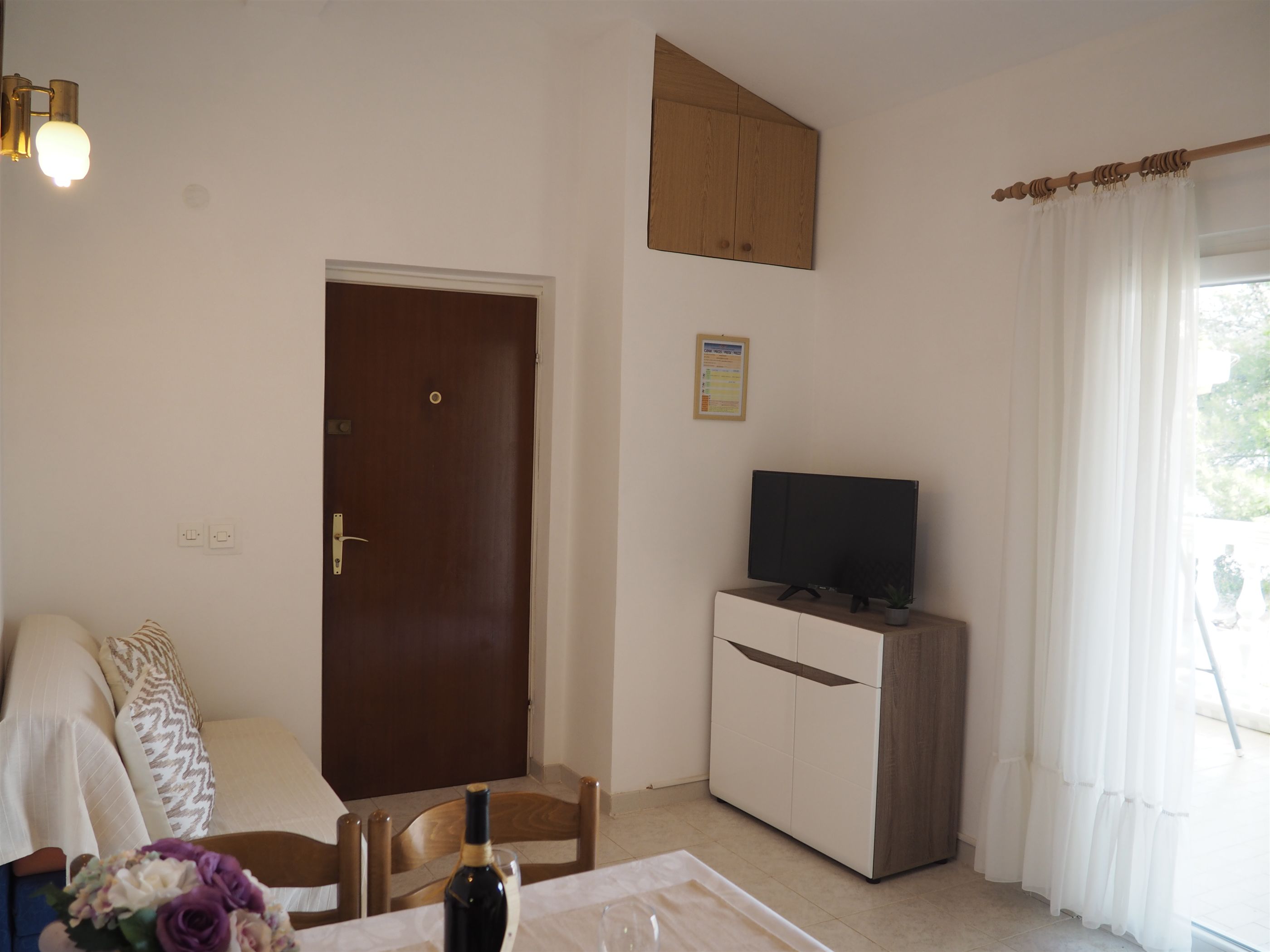Apartments Barač 41611-A1
