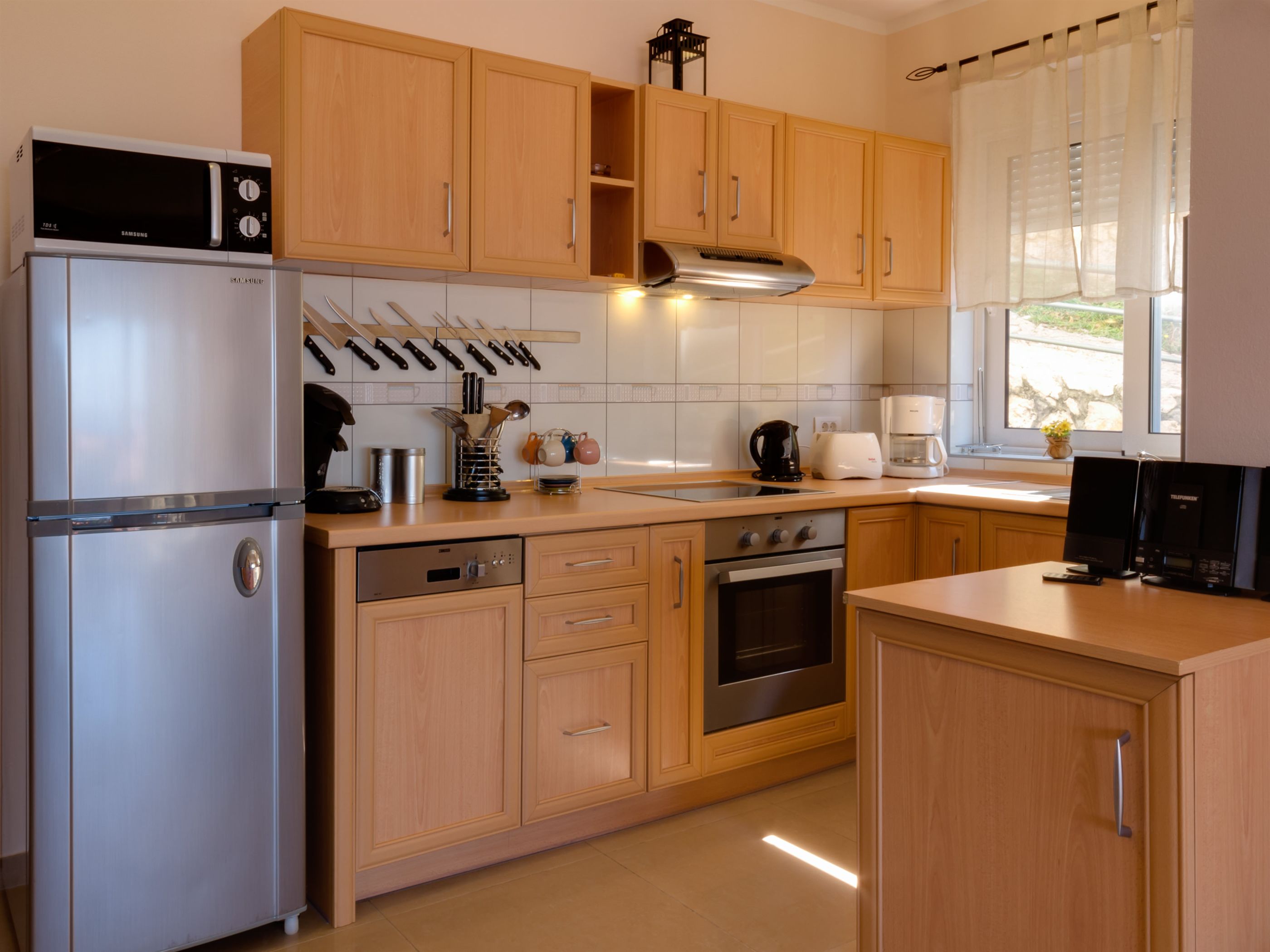 Apartments Utjeha 47501-A1