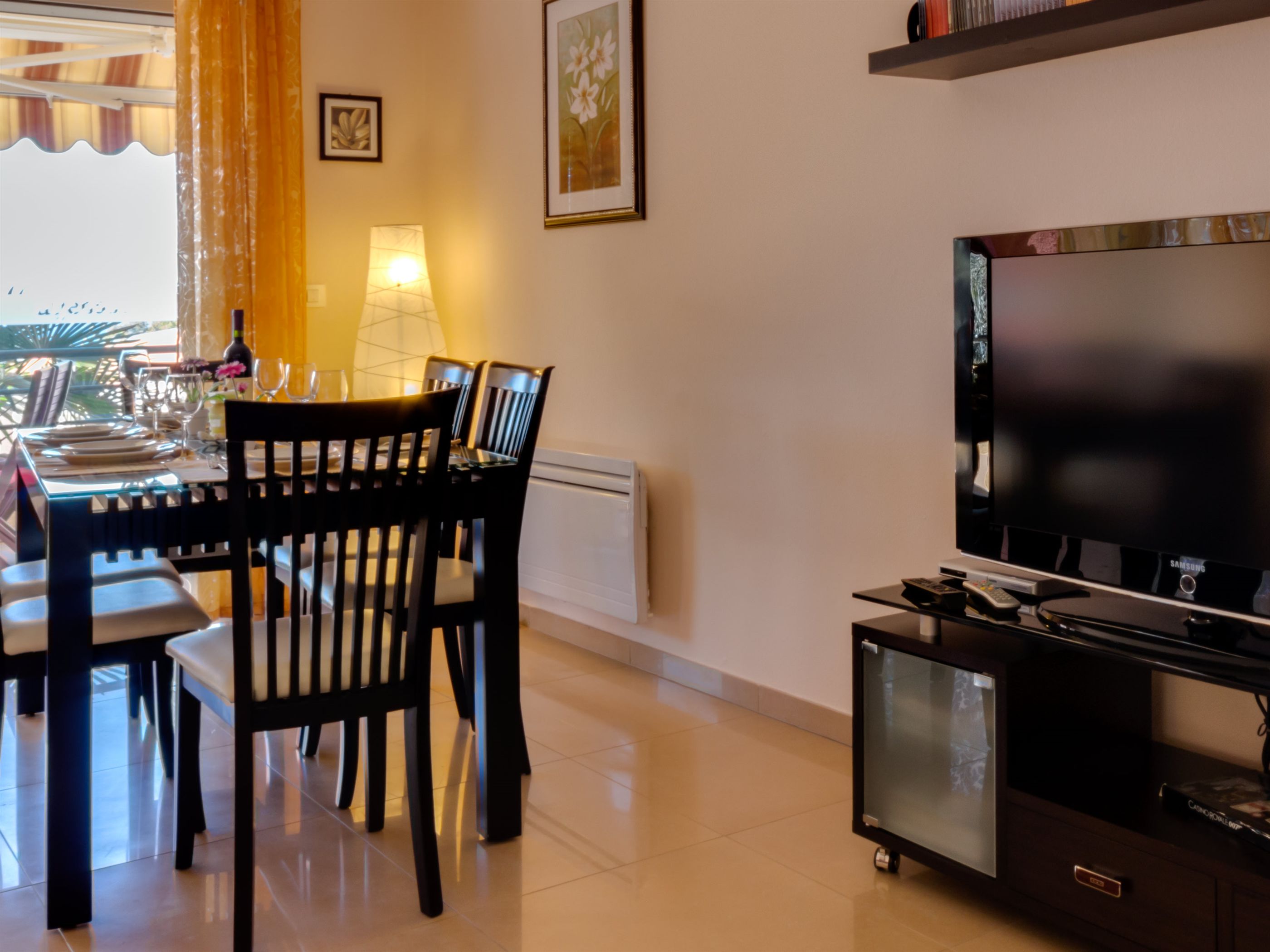 Apartments Utjeha 47501-A1