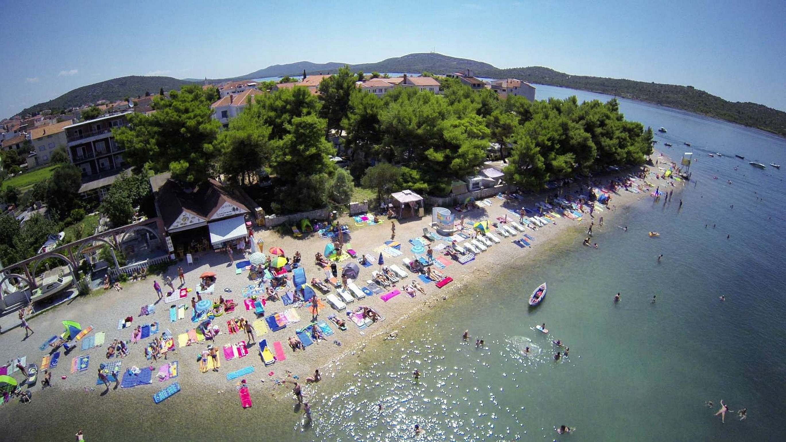 Apartments AB Pirovac 48021-A2