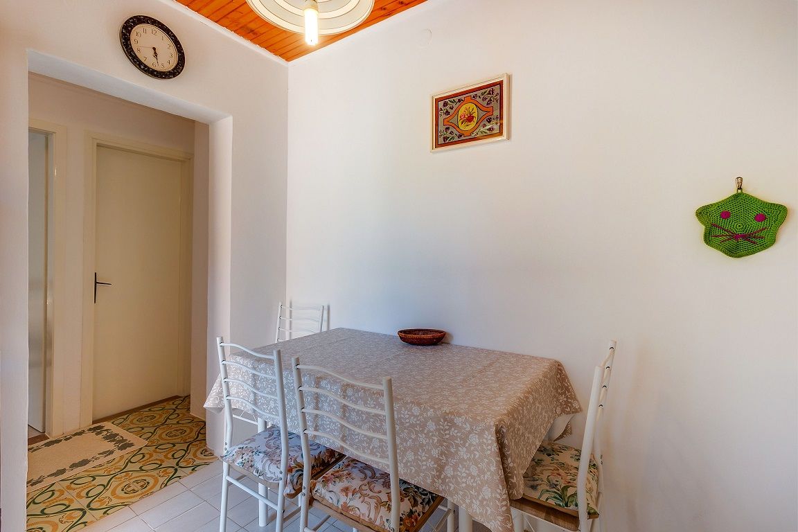Apartments IVNA 64438-A2