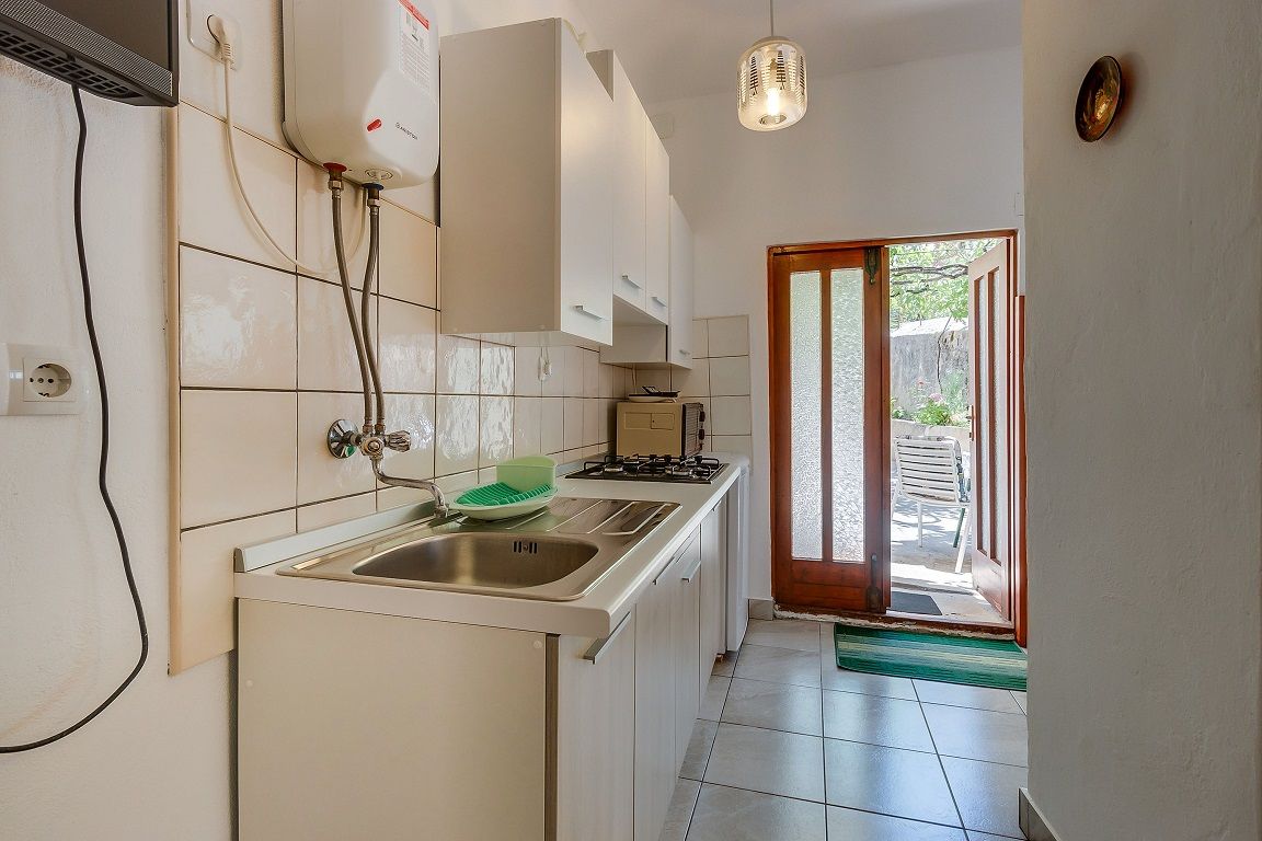Apartments IVNA 64438-A1