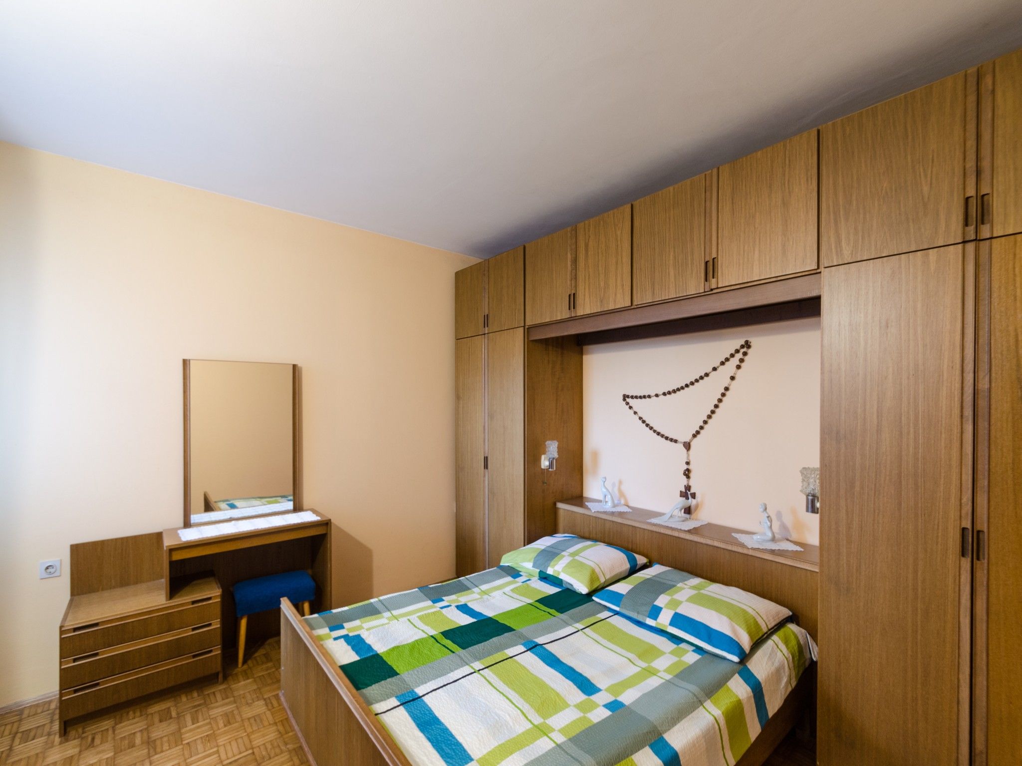 Apartments DESA 62794-A2
