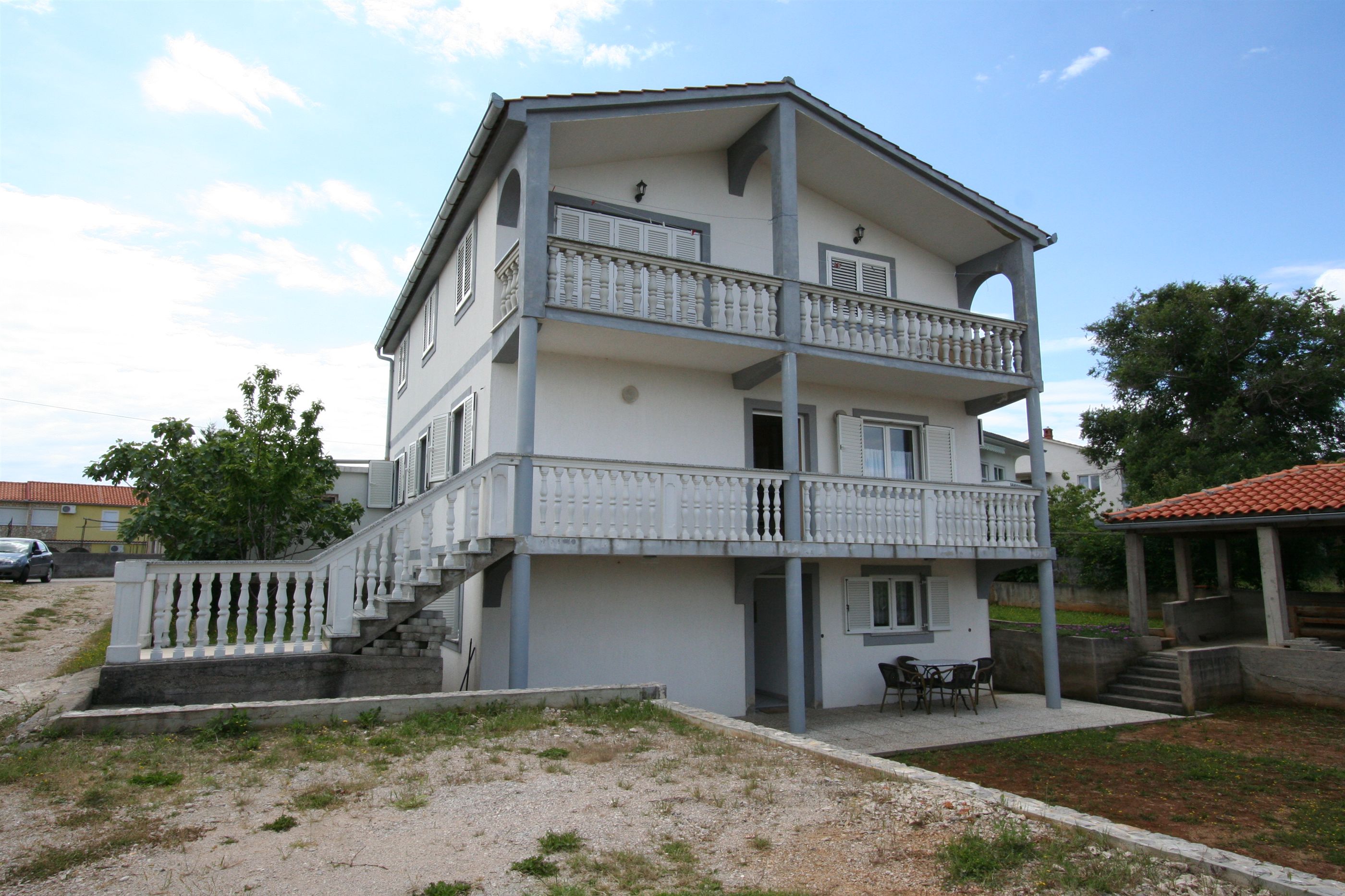 Apartments Pađen Milan 60249-A3