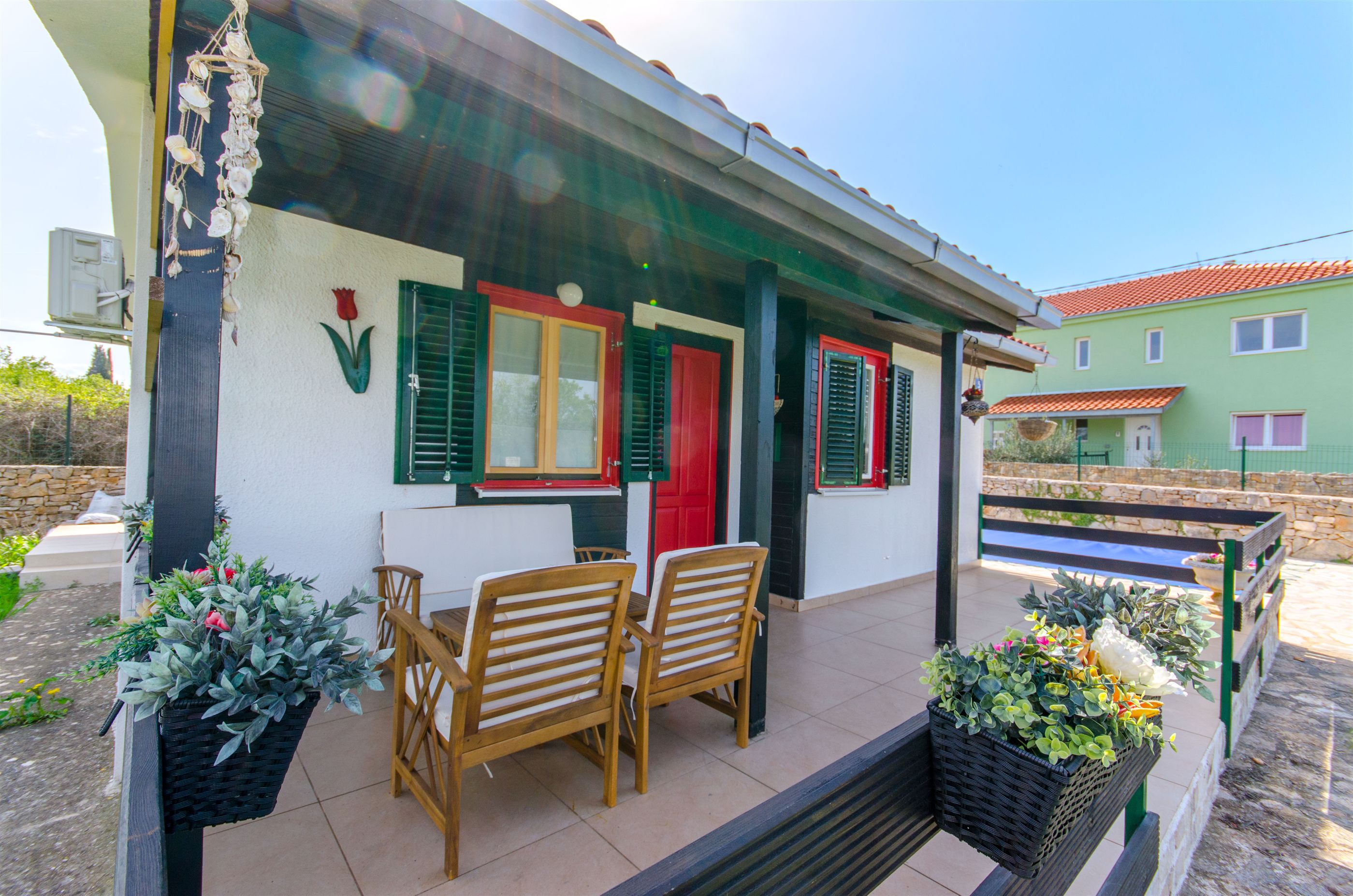 House Ara 47713-K1