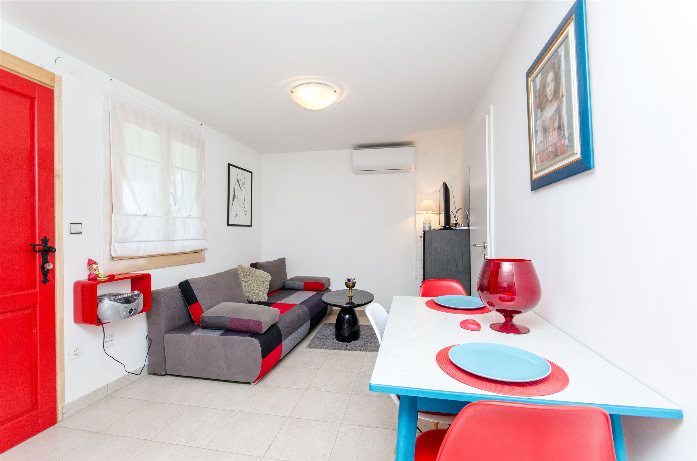 House Ara 47713-K1