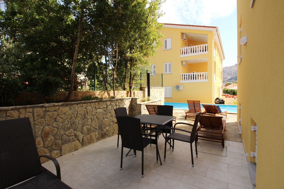 Apartments GORICA II 69022-A10