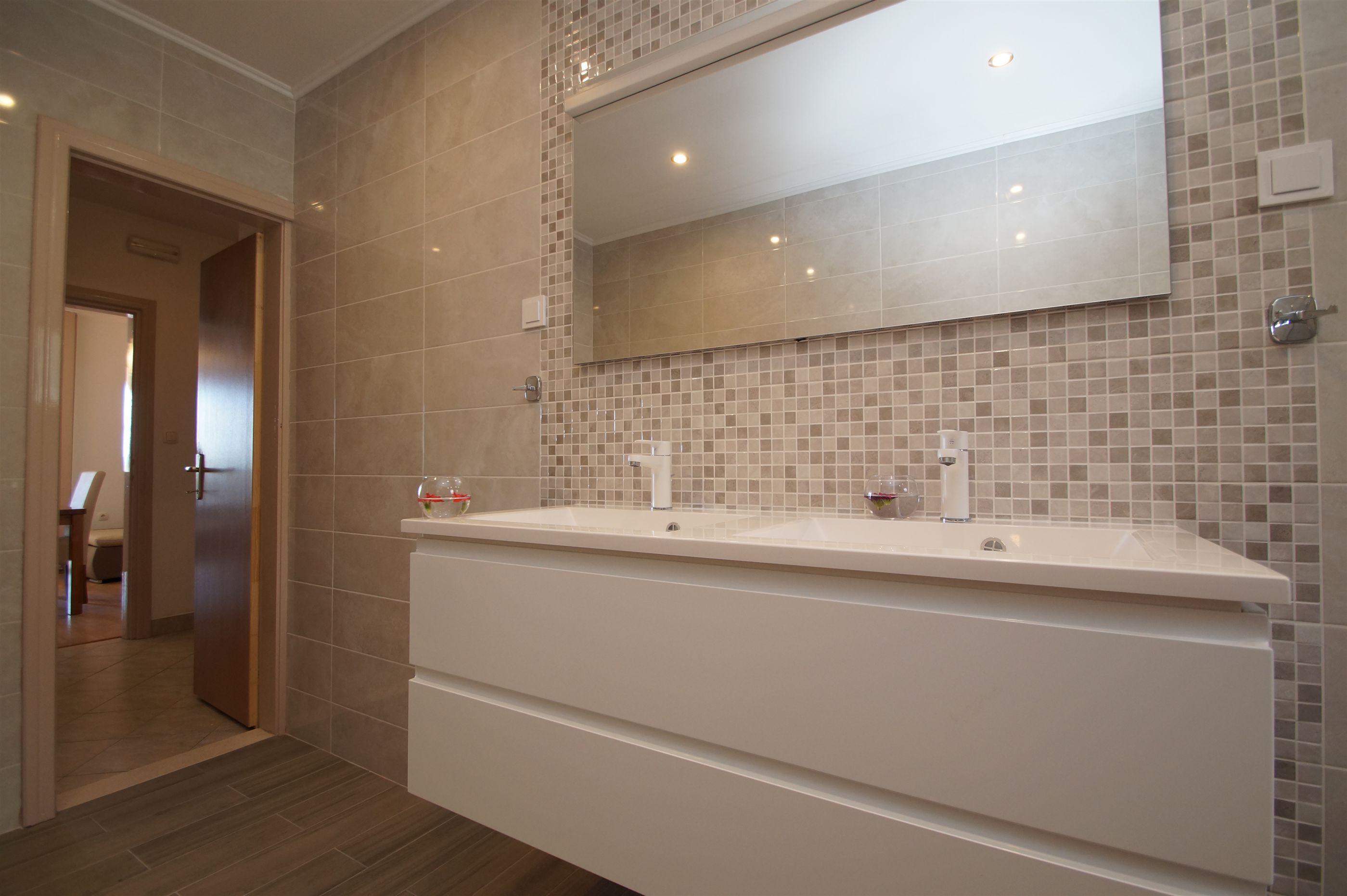 Apartment Veseljko 51761-A1