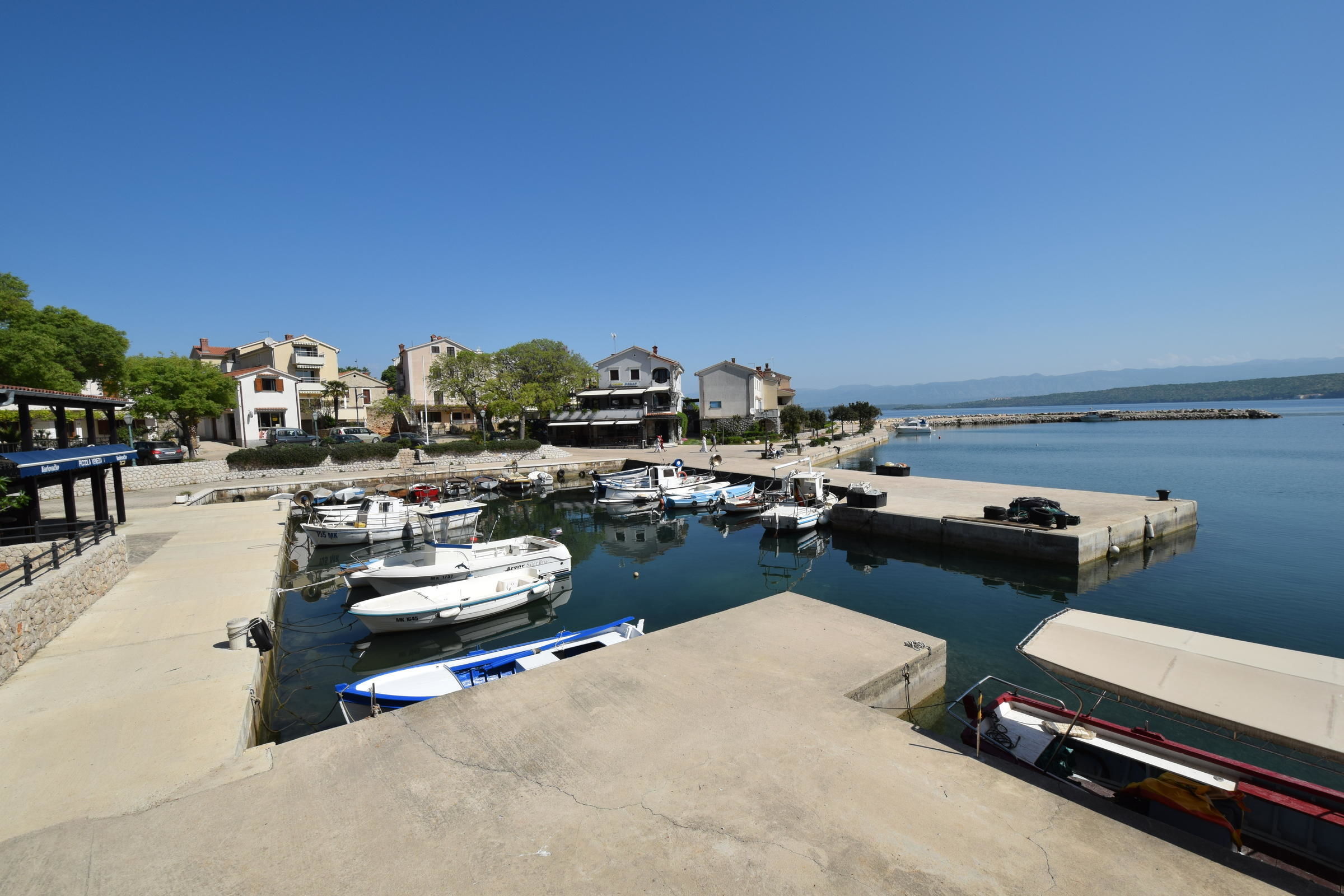 Apartments Silvijo 94090-A1