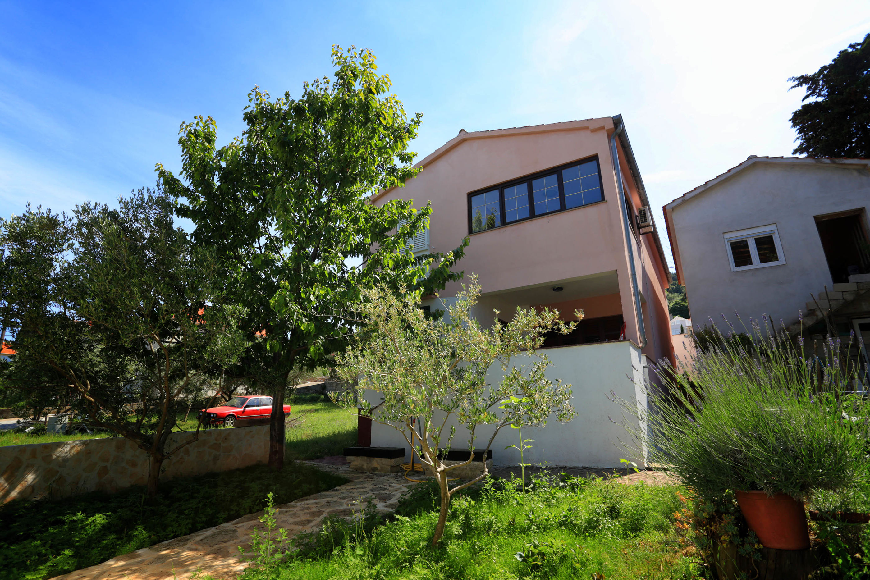 House KIA 50402-K1