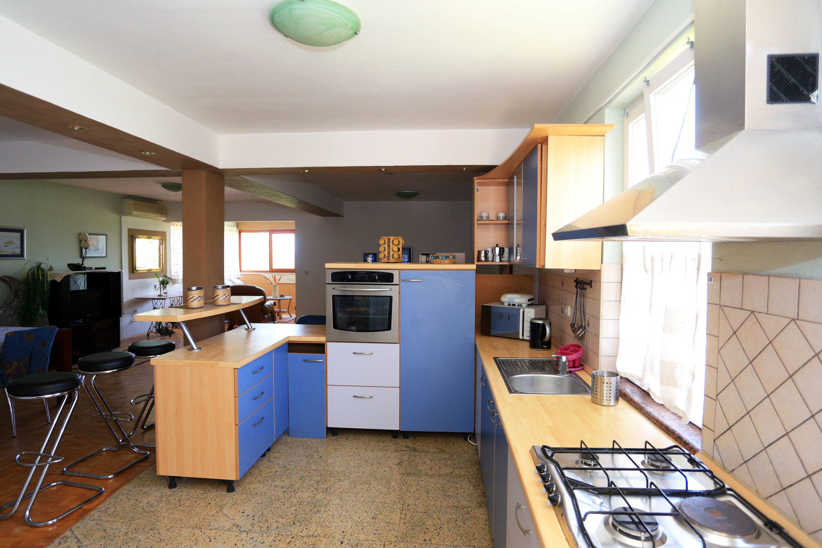 House KIA 50402-K1
