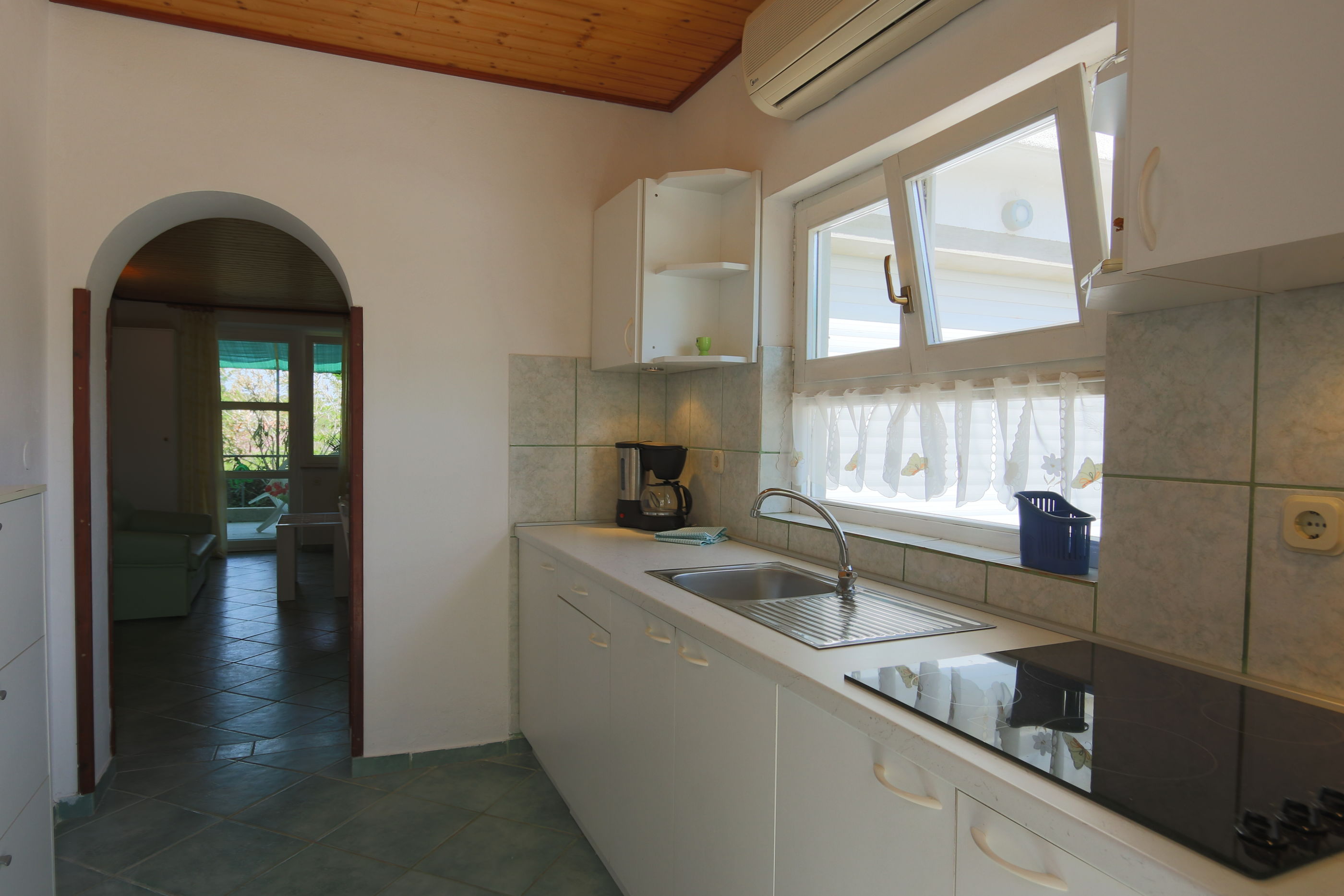 Apartments Morozin 60258-A1