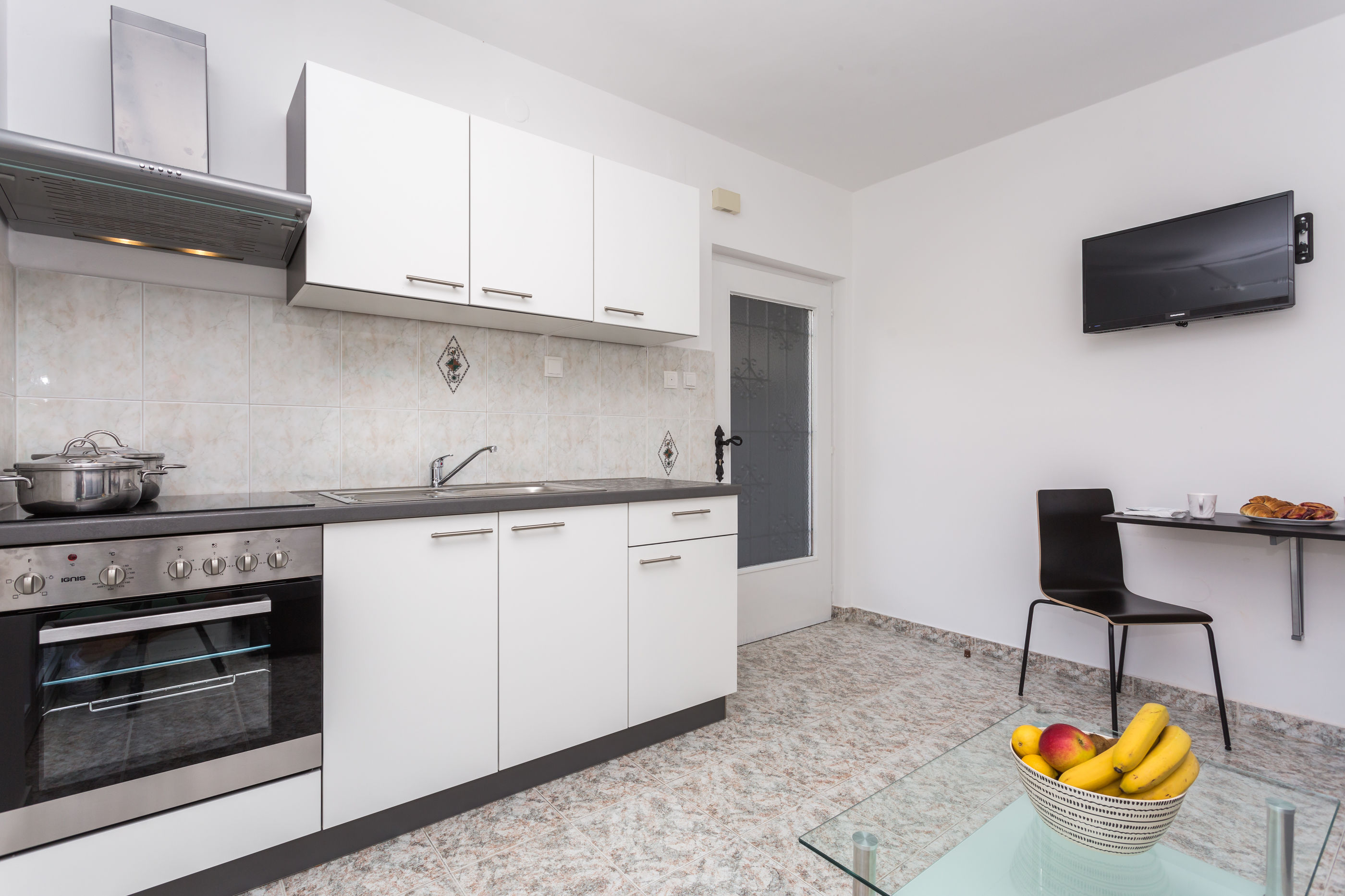 Apartments Berisha II 69029-A1