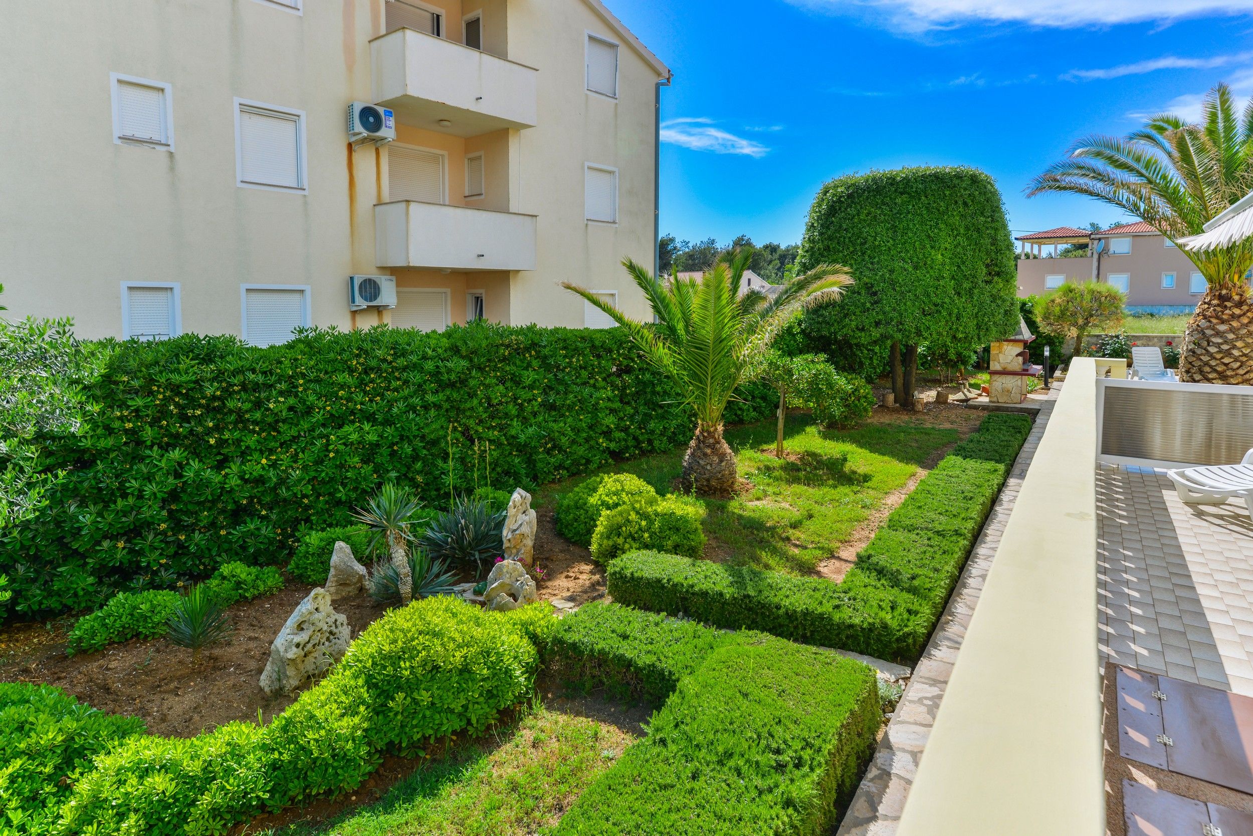 Apartments Liveric 50951-A2