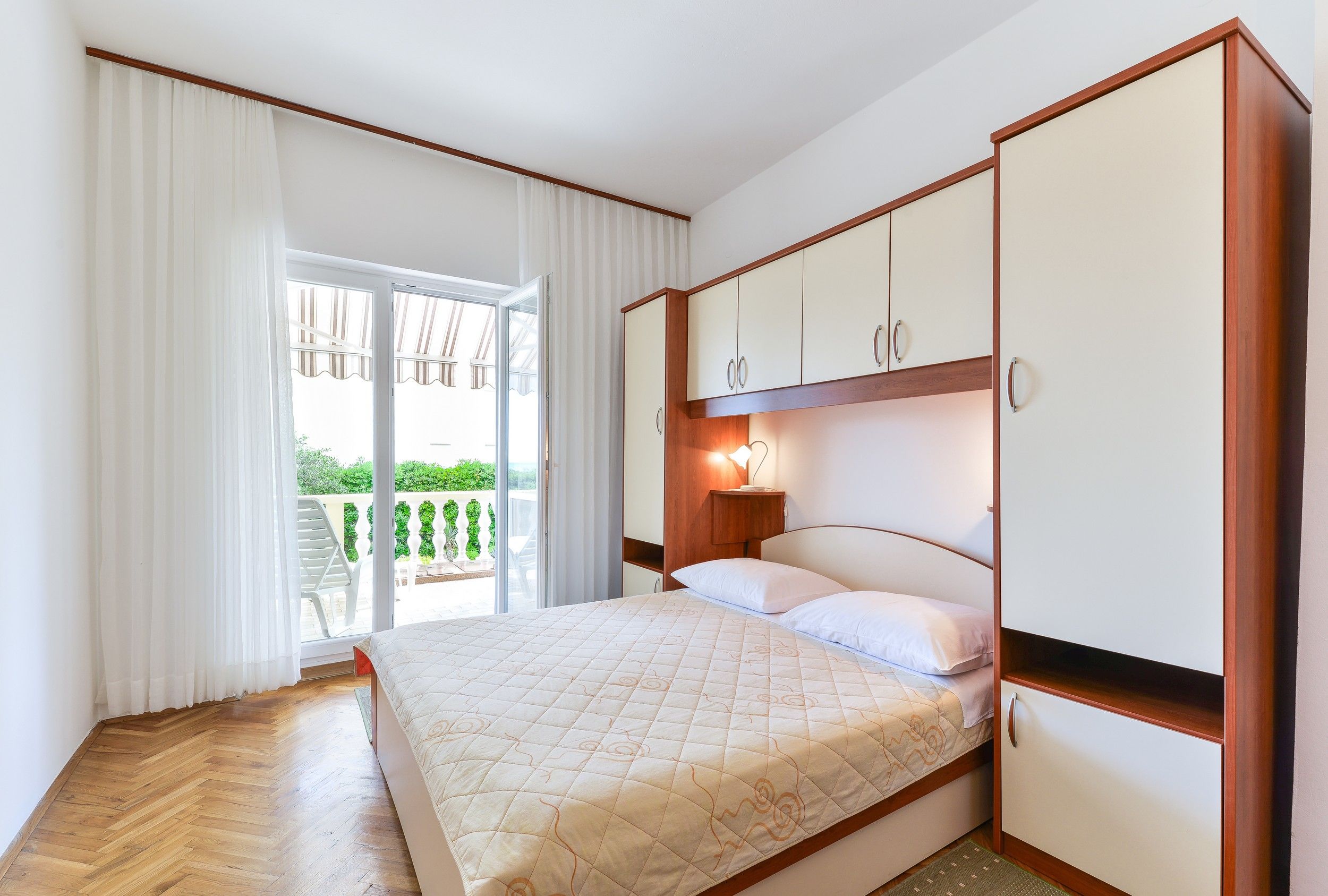 Apartments Liveric 50951-A2