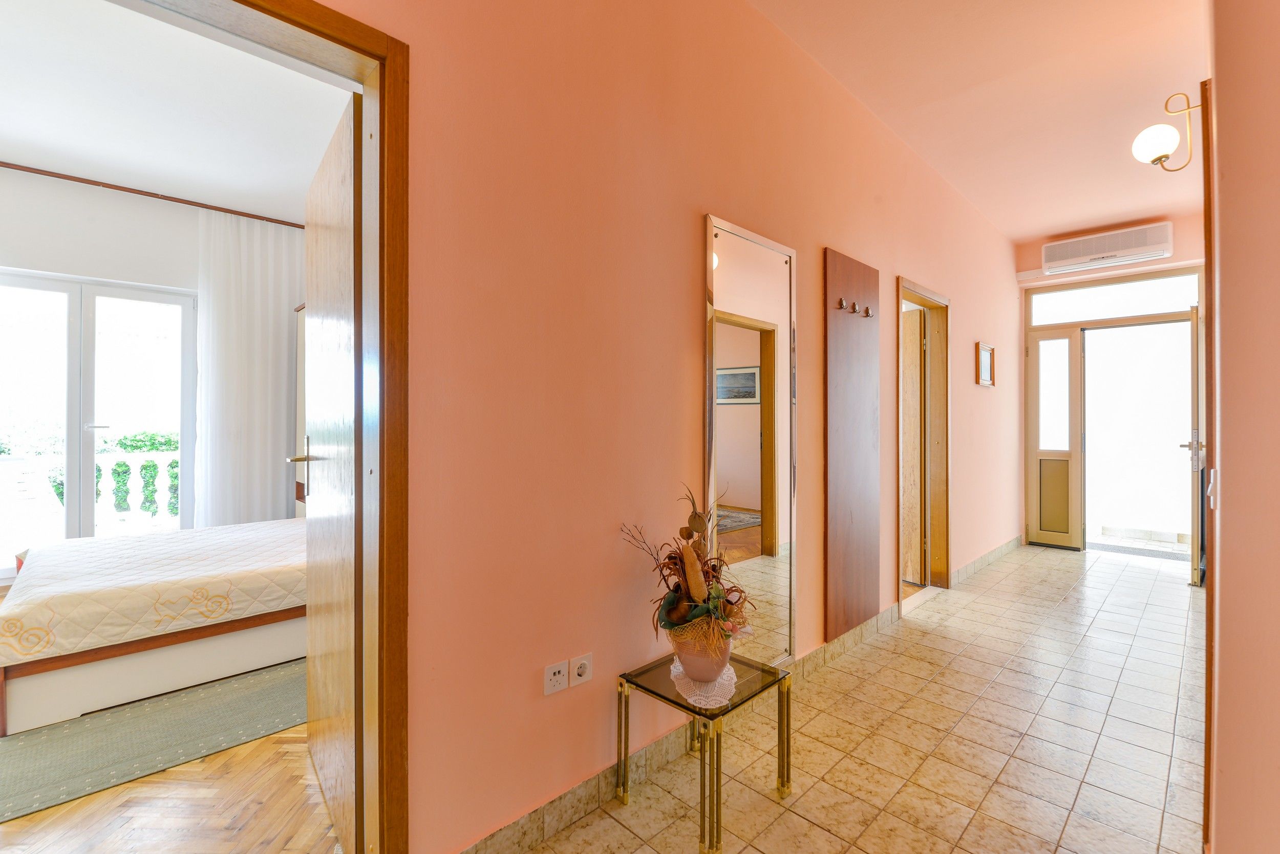 Apartments Liveric 50951-A2