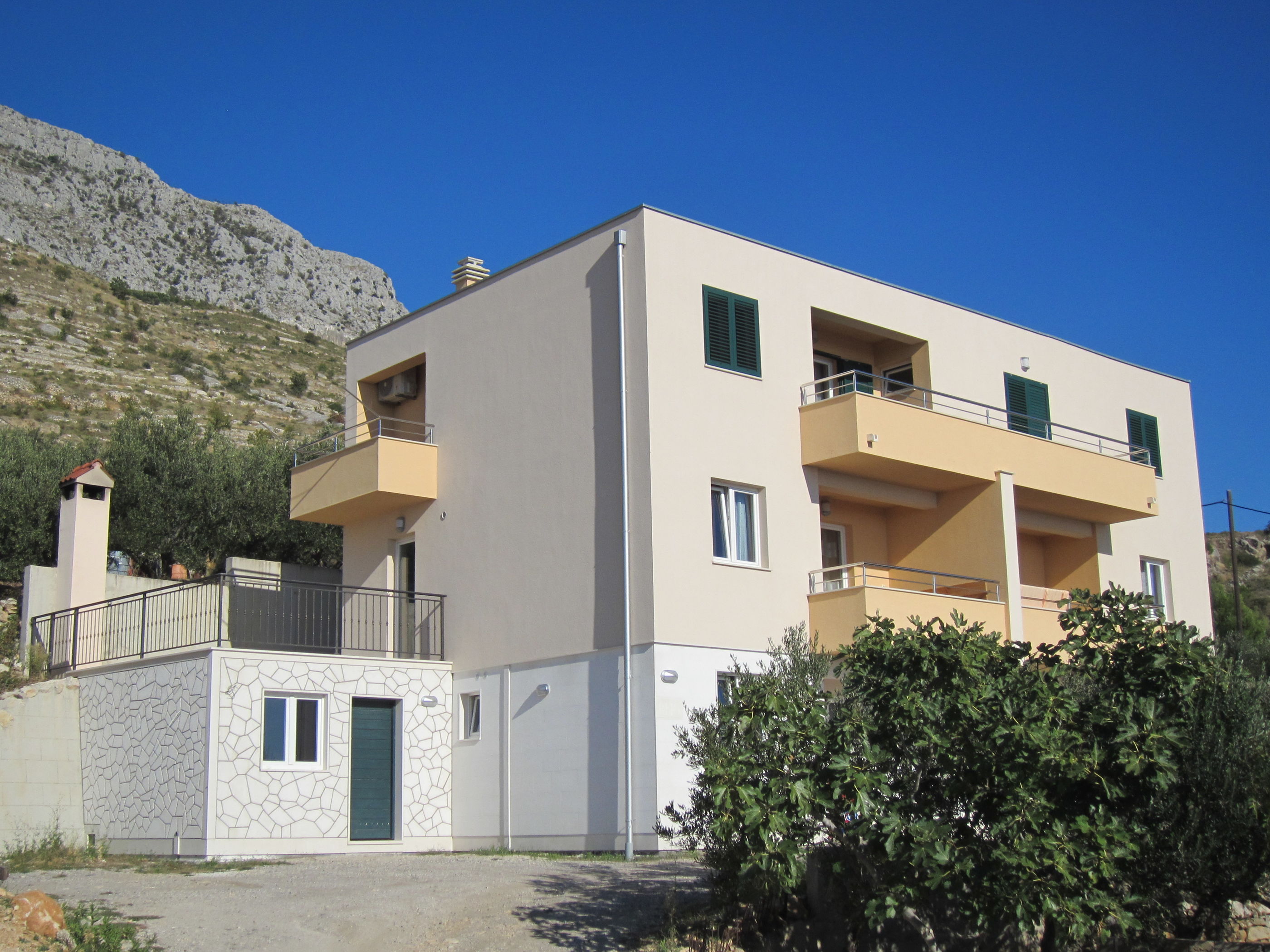 Apartments Rejo 52221-A2