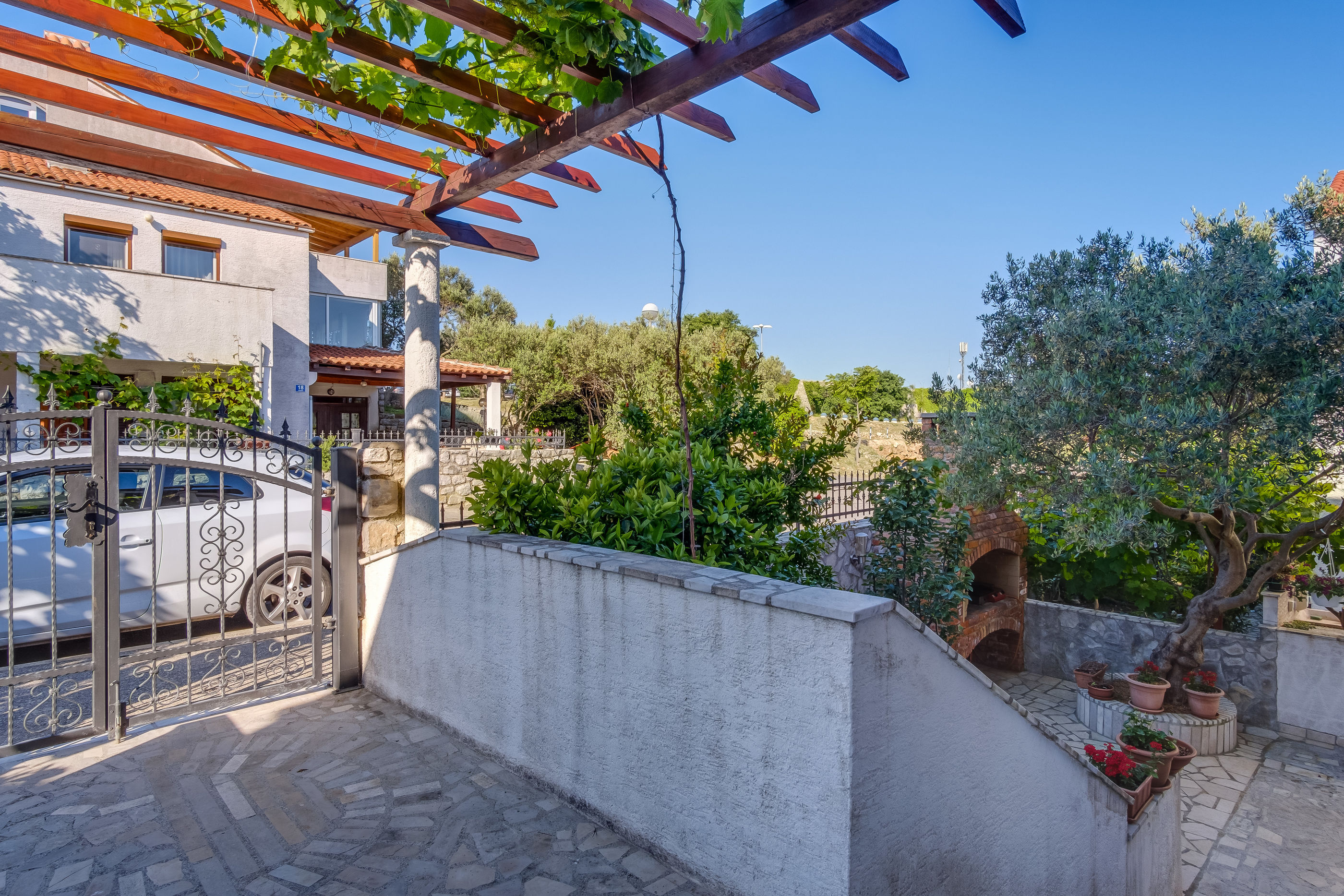 Apartment BORKA 64422-A1