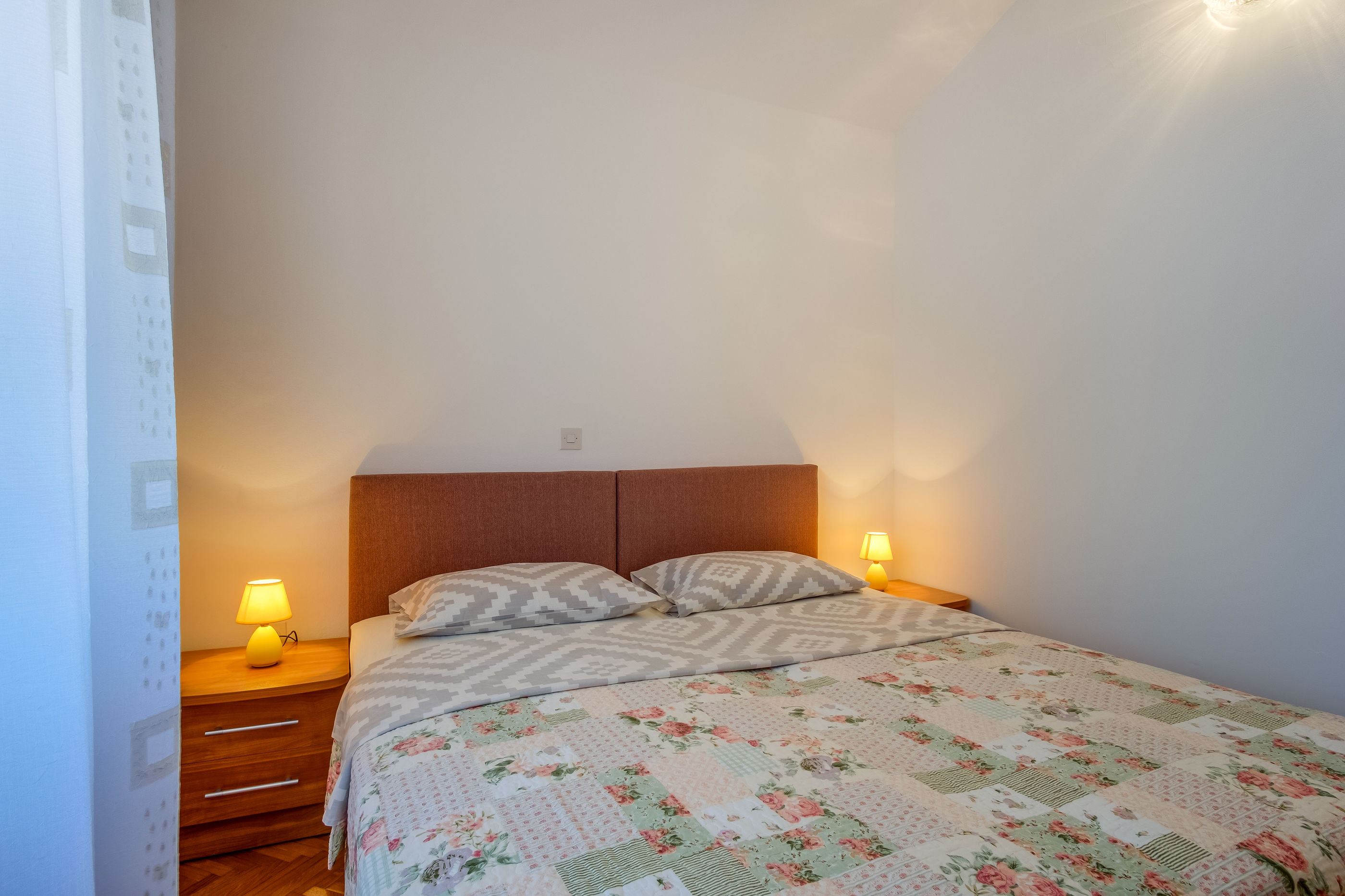Apartment BORKA 64422-A1