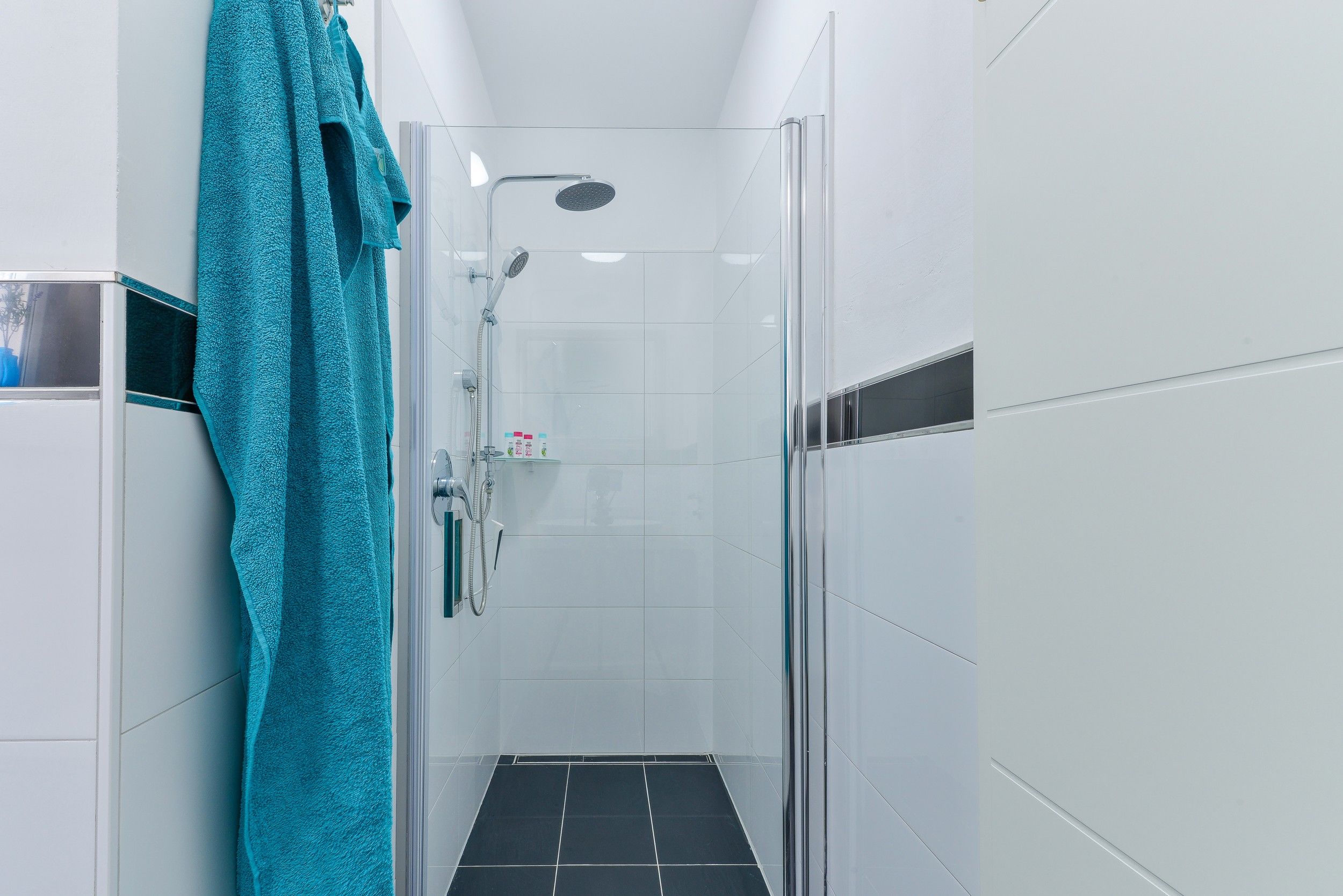 Apartments Olujic 50953-A1