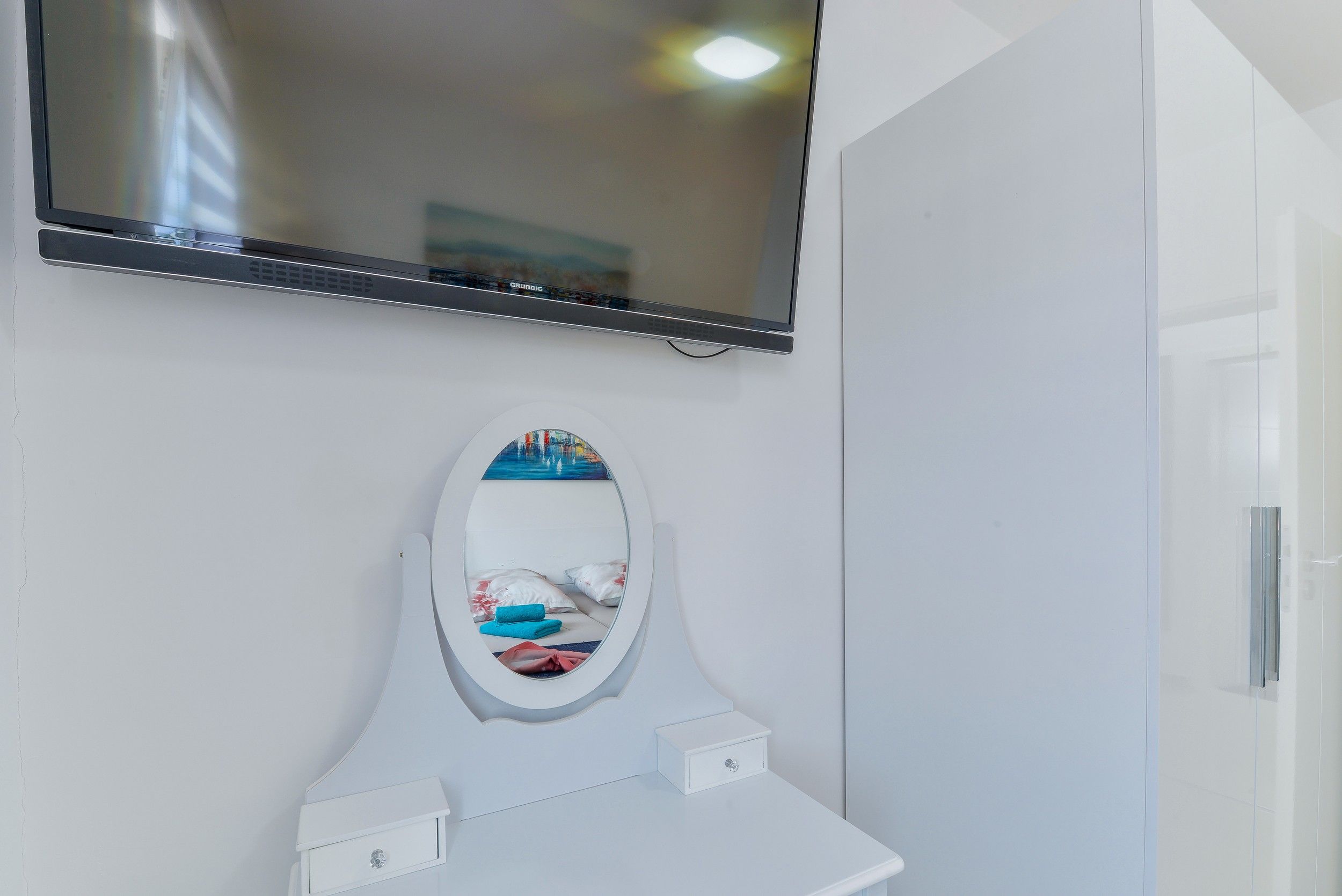 Apartments Olujic 50953-A1