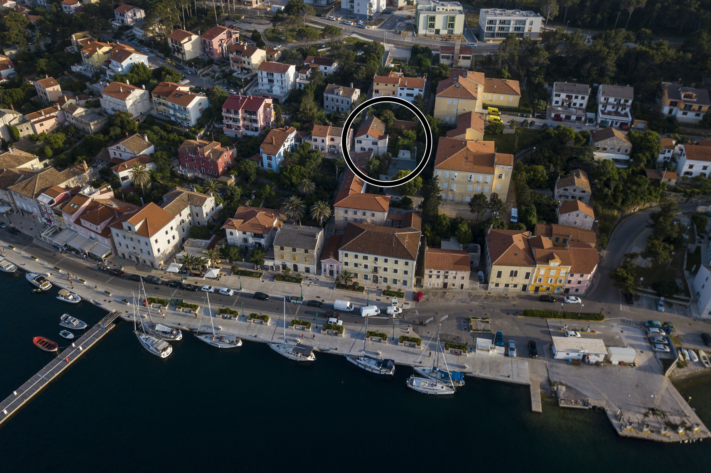 Apartments Dominik 64428-A1