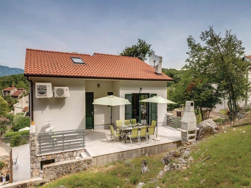 Apartments Gržić 54391-A1