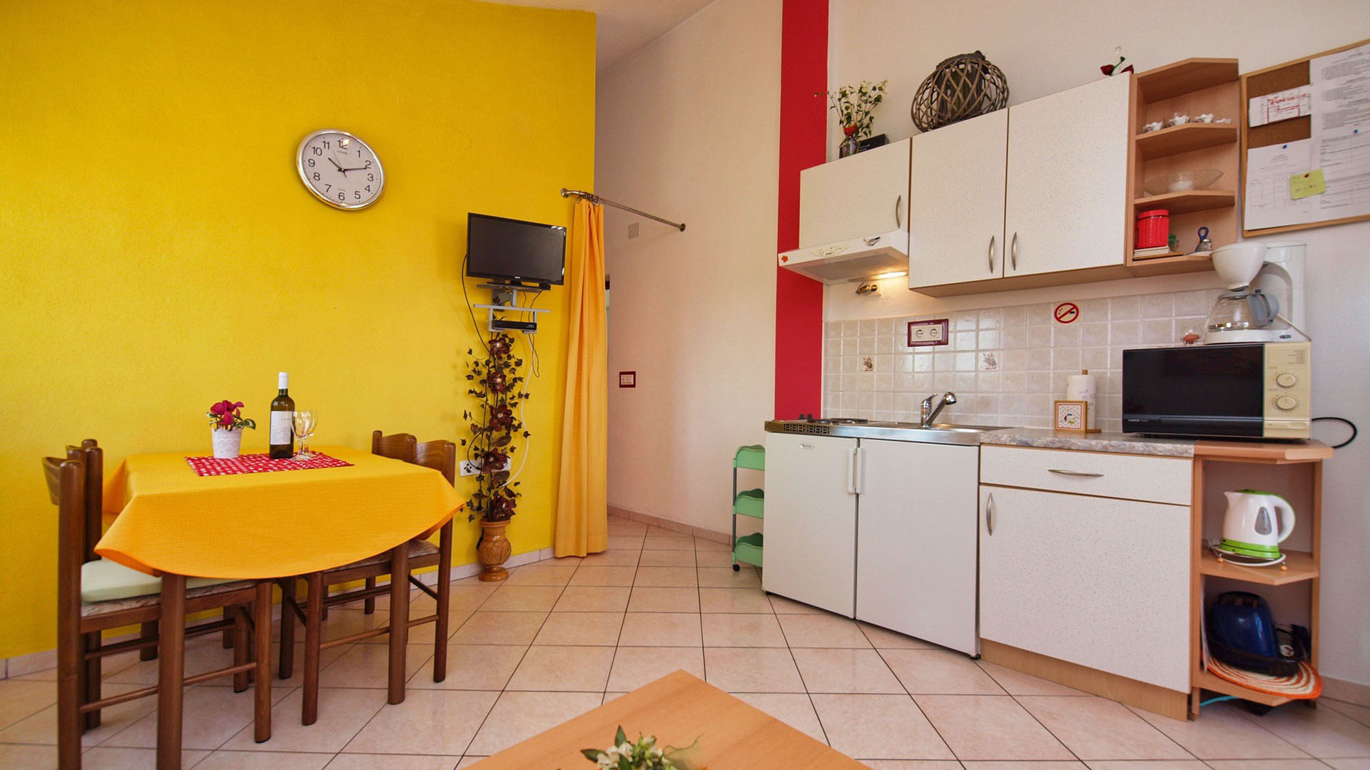 Apartments Malenica 55451-A2