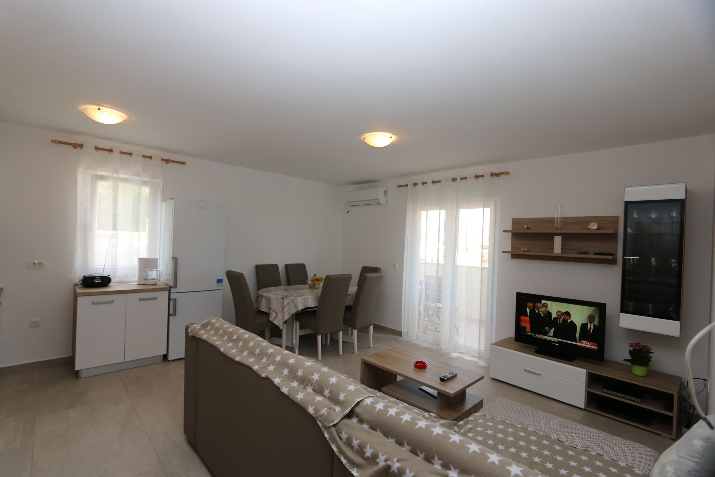Apartment Samsa Mirica 56035-A1