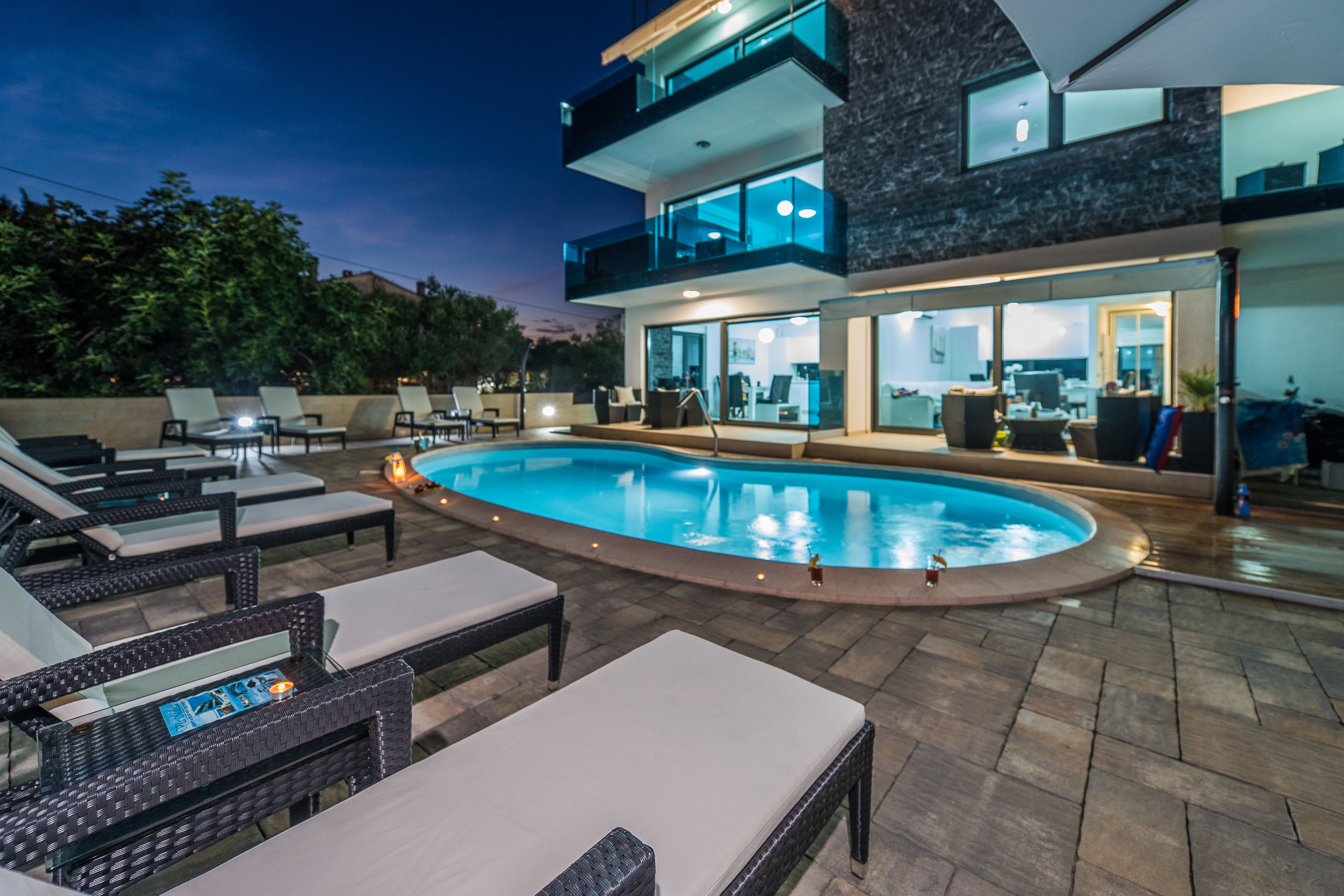 Apartments Luxury Villa Maloca 46111-A1