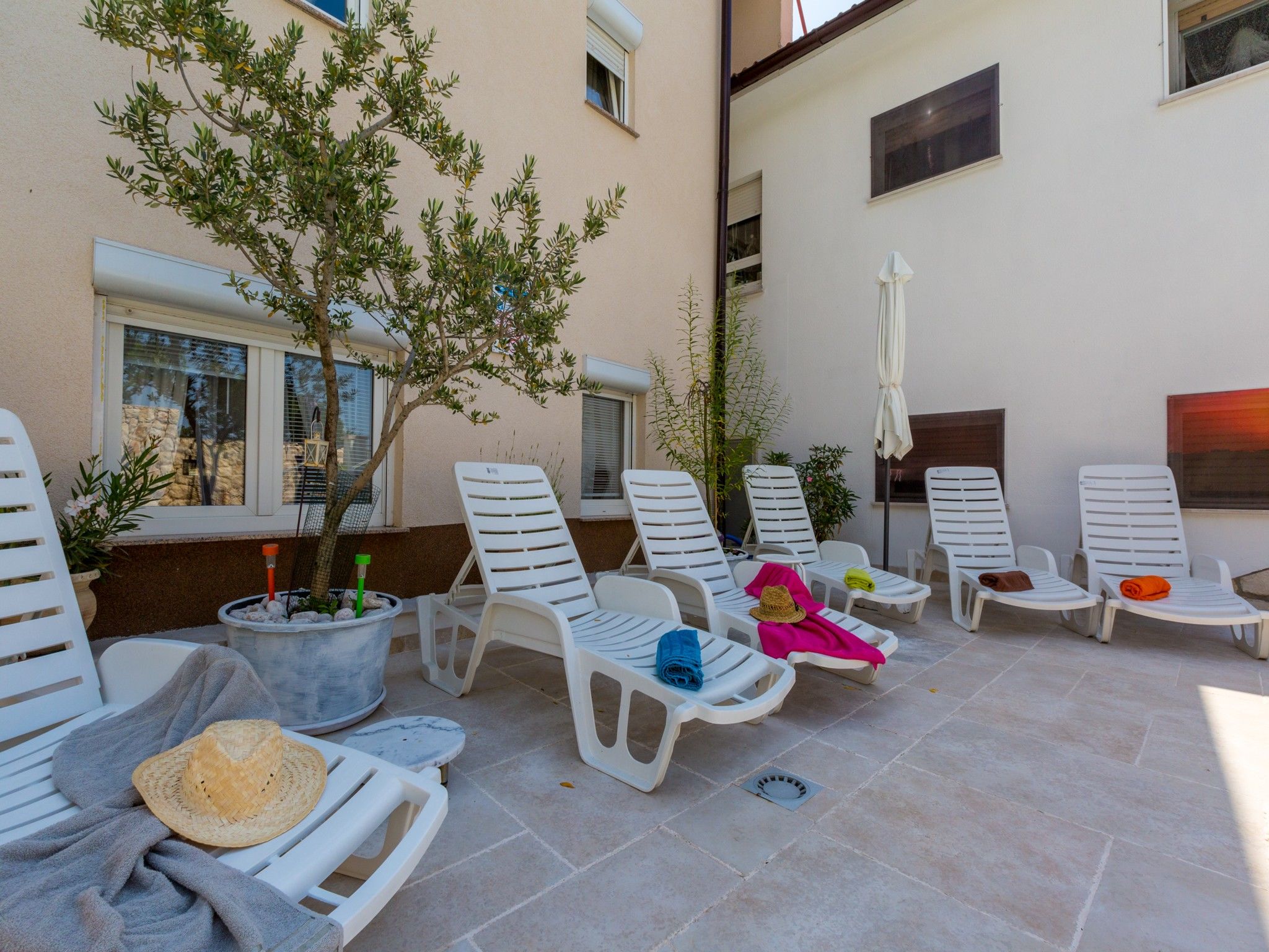Apartments Susanne 62834-A2