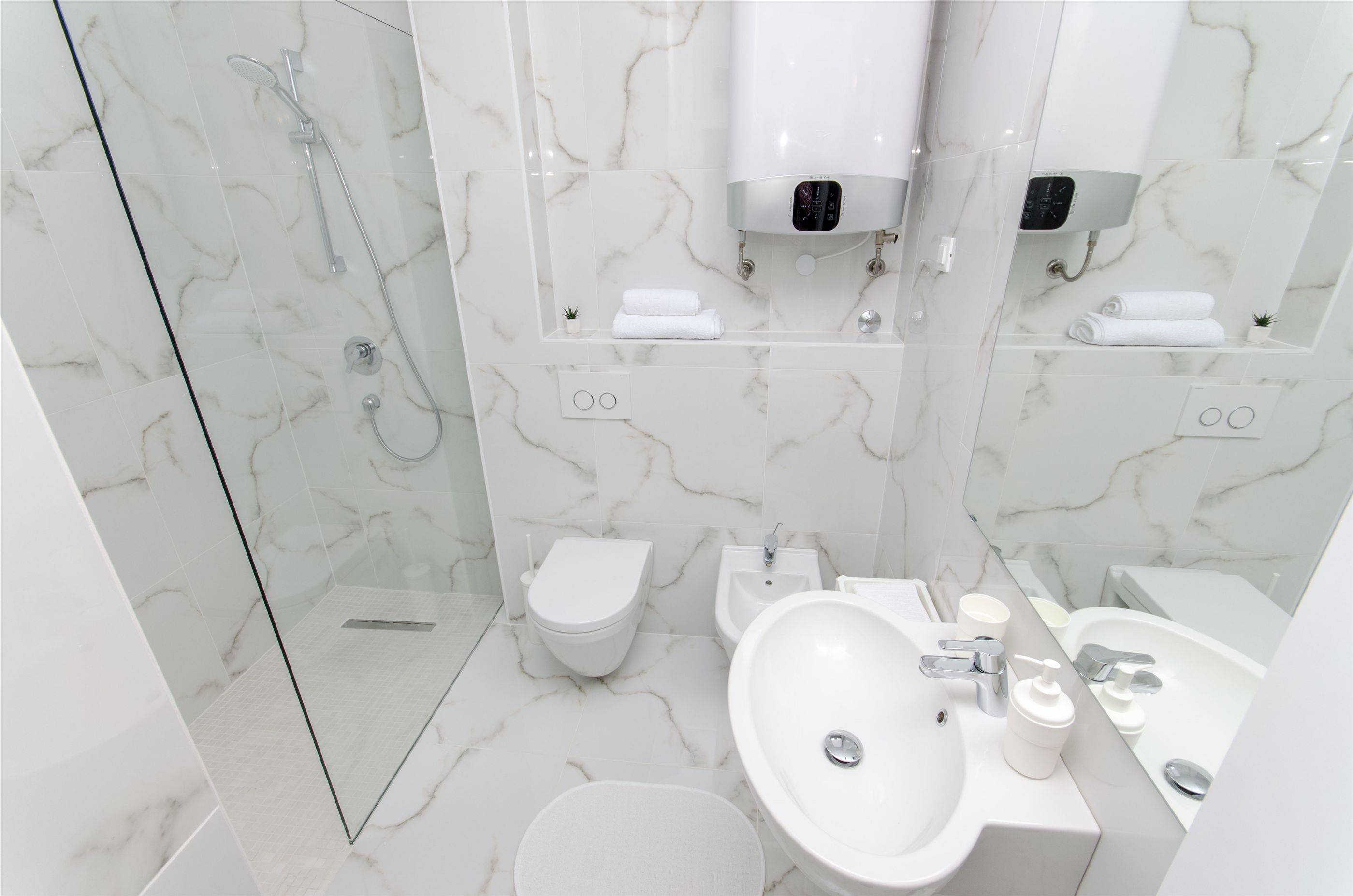 Apartments Branimir 58312-A2
