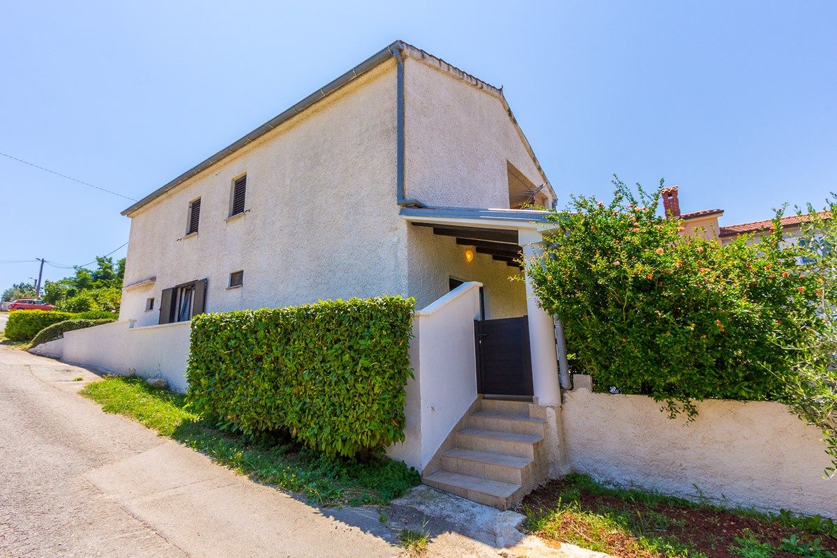 Casa Eli 16013-A1