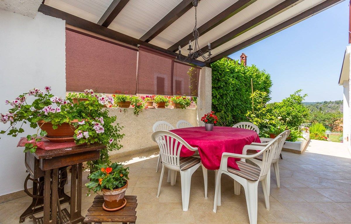 Casa Eli 16013-A1