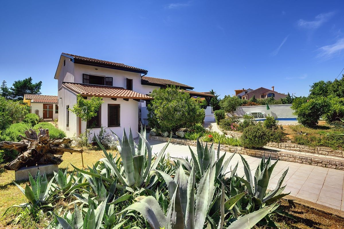 Villa Villa Ruža V3832-K1