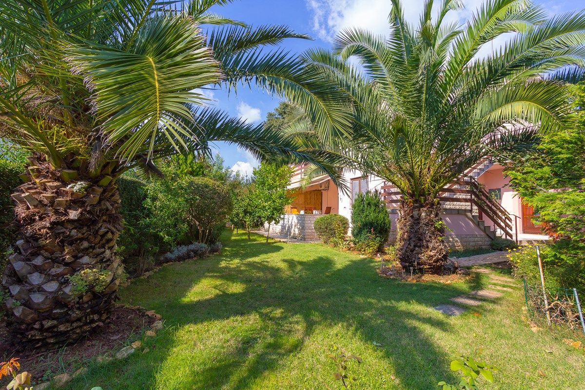 Garden house 16042-A1